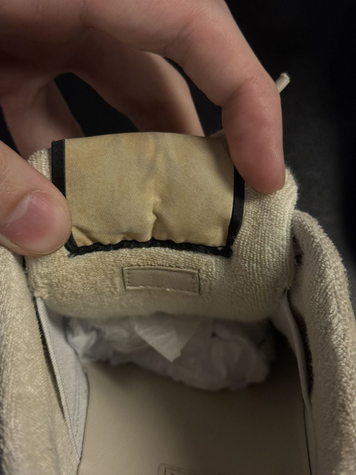 Gucci Gucci Distressed Style Low Top Shoes 36G/6US Women’s Size US 6 / IT 36 - 12 Thumbnail