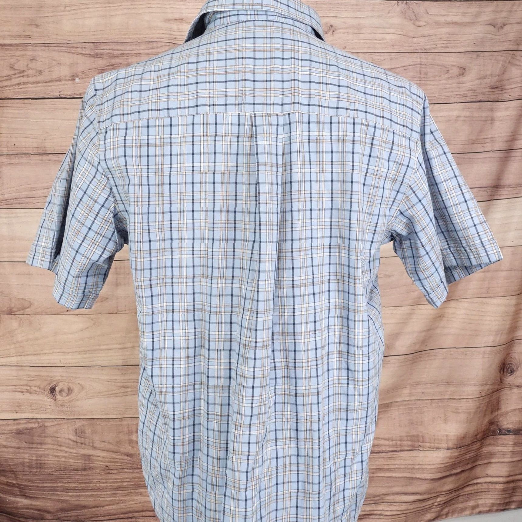 Van Heusen VINTAGE Van Heusen Shirt Mens Medium Blue Plaid Short Sleeve Button Front Cotton Pocket Shirt (Men) Size US M / EU 48-50 / 2 - 4 Thumbnail
