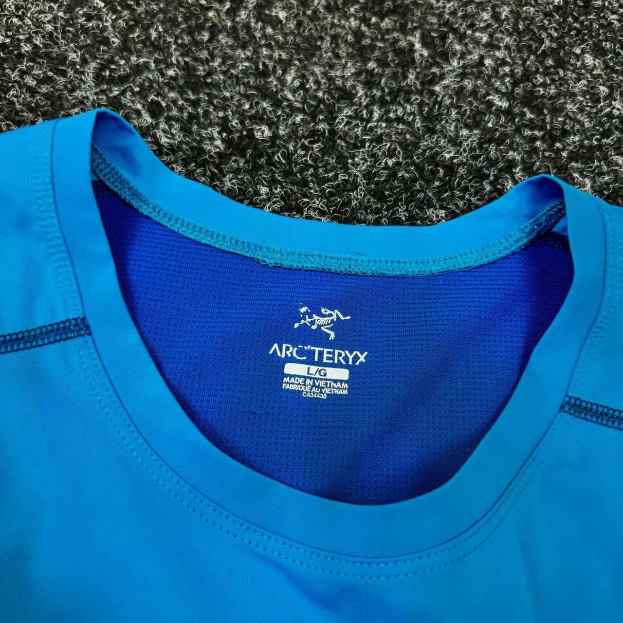 Arc'teryx ARCTERYX tshirt mini logo sports gorpcore drill outdoor Size US L / EU 52-54 / 3 - 4 Thumbnail
