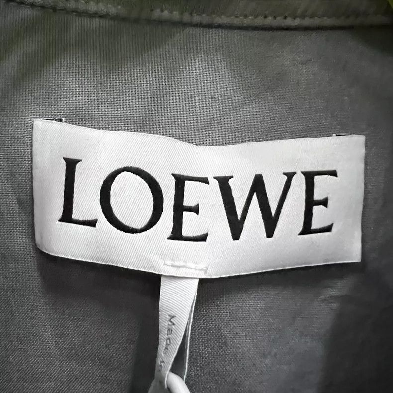 Loewe LOEWE Gray logo embroidered shirt jacket Size US S / EU 44-46 / 1 - 6 Thumbnail