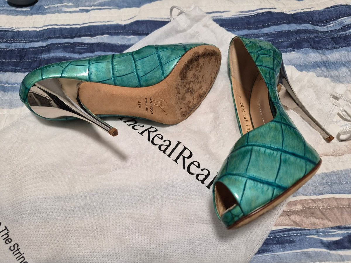 Giuseppe Zanotti Giuseppe Zanotti Green Croc Embossed Peep Toe High Heels Size US 9 / IT 39 - 8 Thumbnail