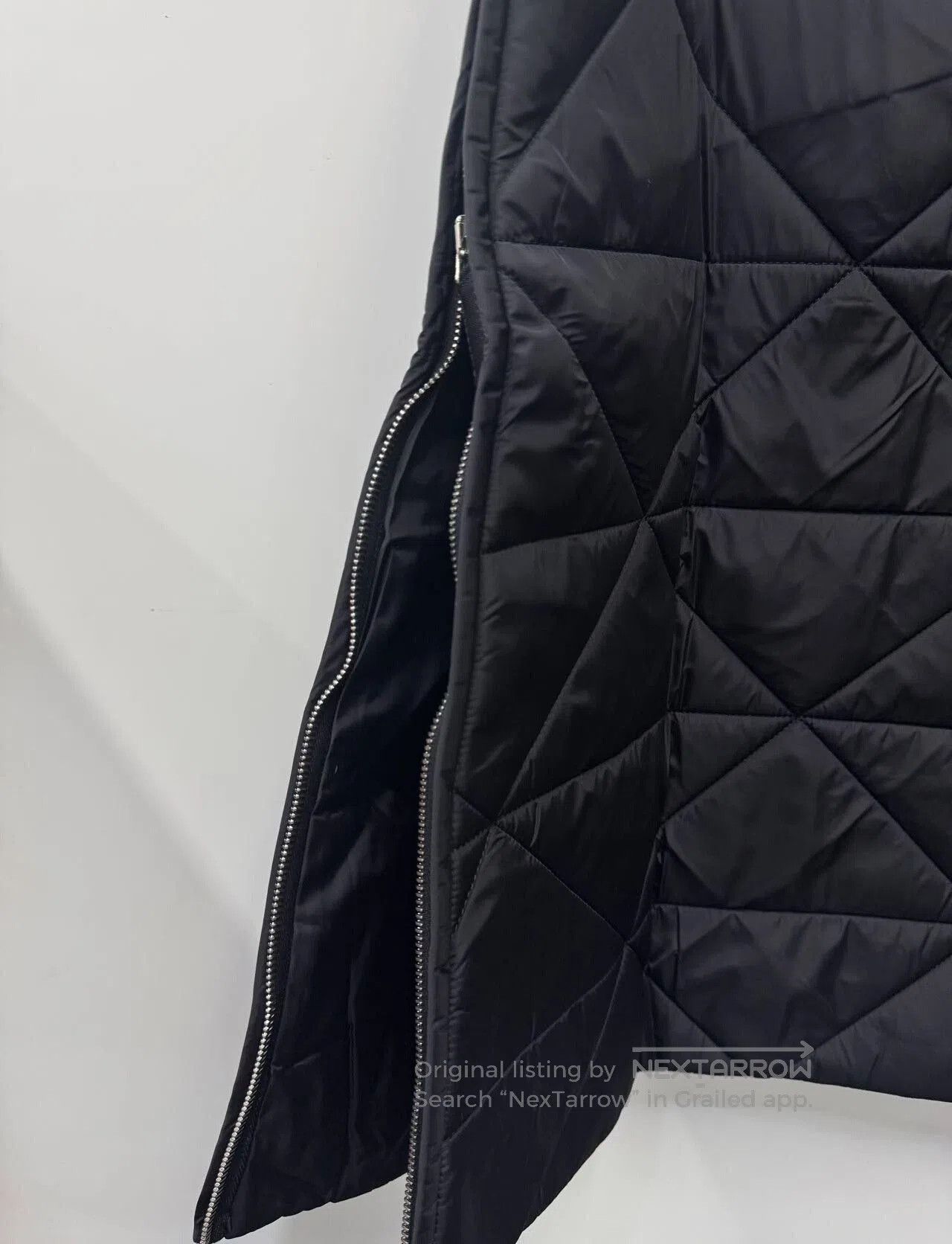 Prada Prada Women's V-Neck Padded Vest Dress. Size S / US 4 / IT 40 - 6 Thumbnail