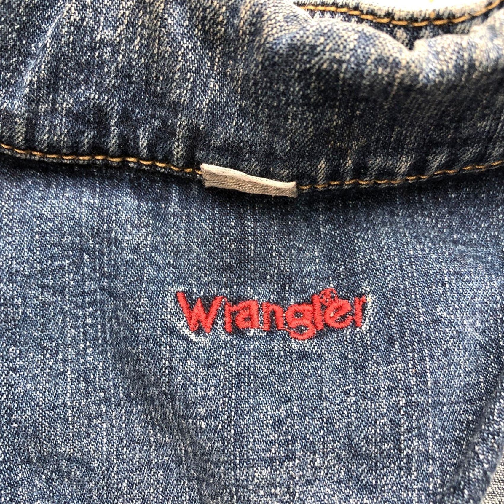 Wrangler VINTAGE Wrangler Denim Jean Trucker Jacket Womens S Long Sleeve Button Pockets Blue 90s Classic Casual Mens Womens Girls? Size S / US 4 / IT 40 - 7 Thumbnail