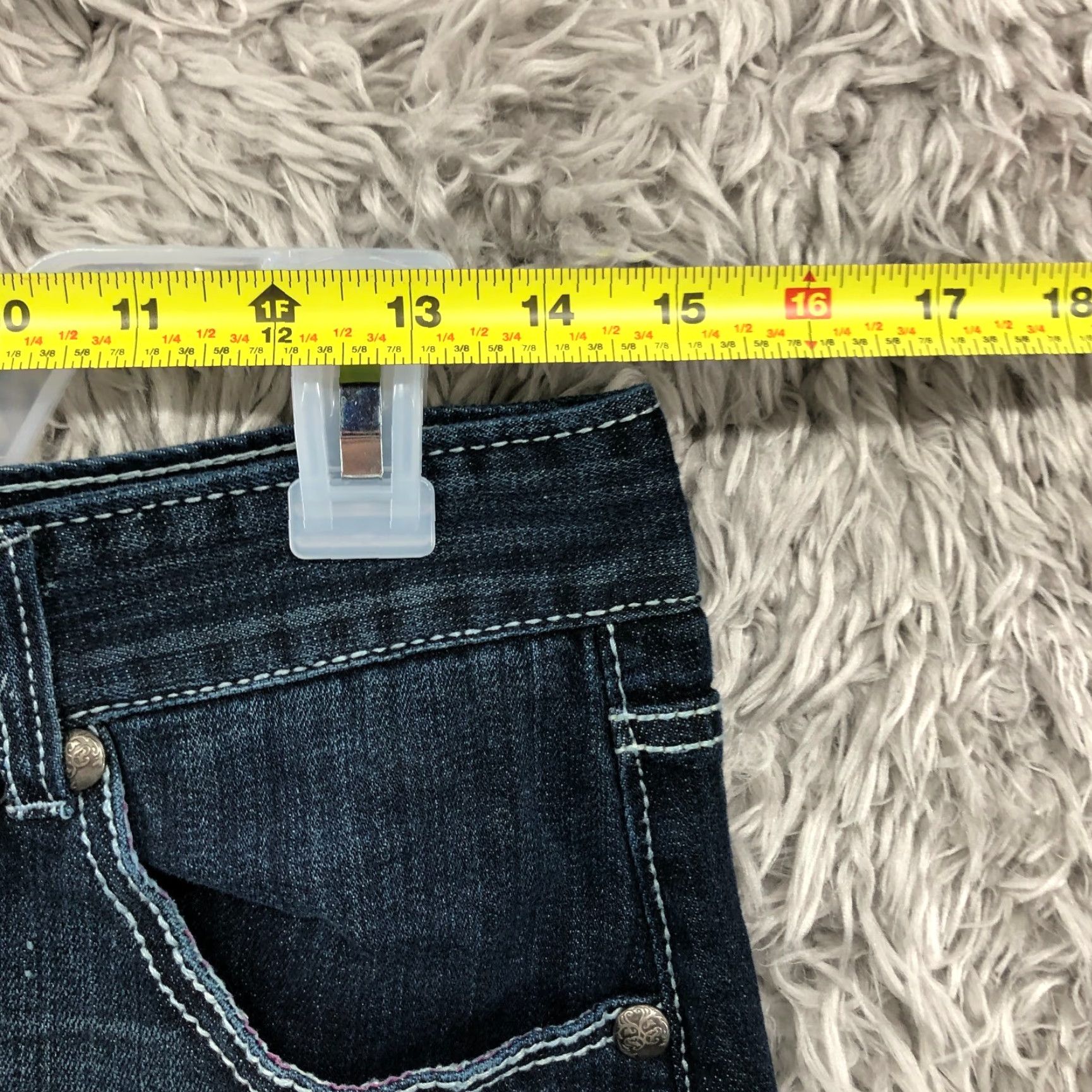Vintage Maurices Skirt Juniors Size 5 Blue Denim Straight & Pencil Short All Seasons Cotton Blend Machine Washable Women VINTAGE? Wait no vintage = No. Size 27" / US 4 / IT 40 - 2 Thumbnail