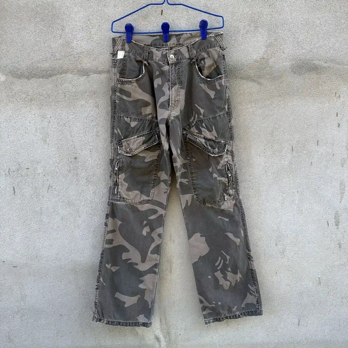 Beauty Beast ALLIX DESIGN JAPANESE BRAND CAMOUFLAGE HUNTER RARE PANTS Size US 30 / EU 46 - 1 Thumbnail