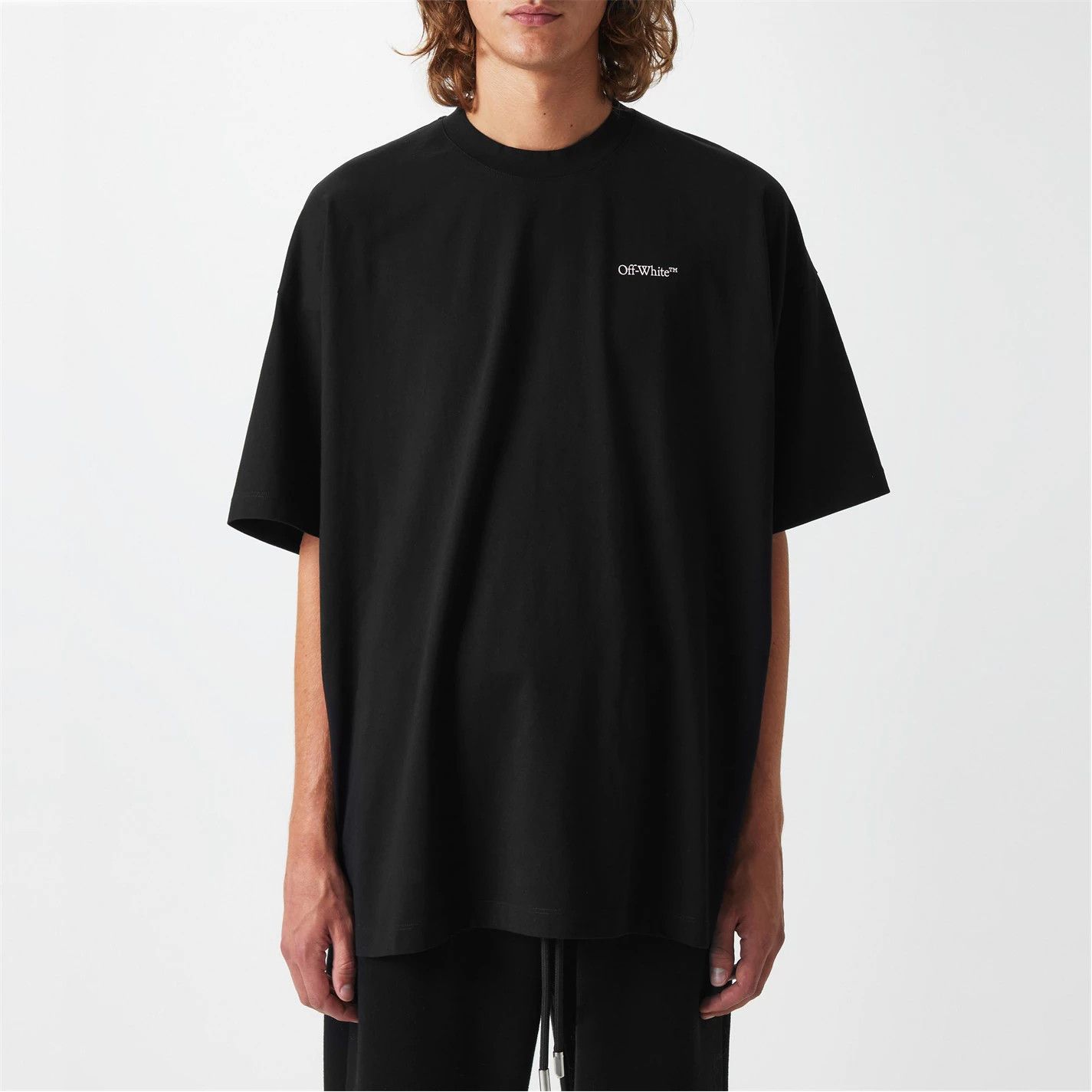 Off-White o1g2r1mq0226 Vanish Arrow Oversized T-Shirt In Black Size US M / EU 48-50 / 2 - 5 Thumbnail