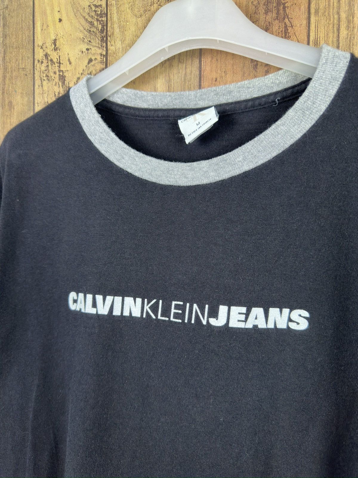 Calvin Klein Vintage Calvin Klein Jeans Spell Out Logo Tshirt A285 Size US M / EU 48-50 / 2 - 3 Thumbnail