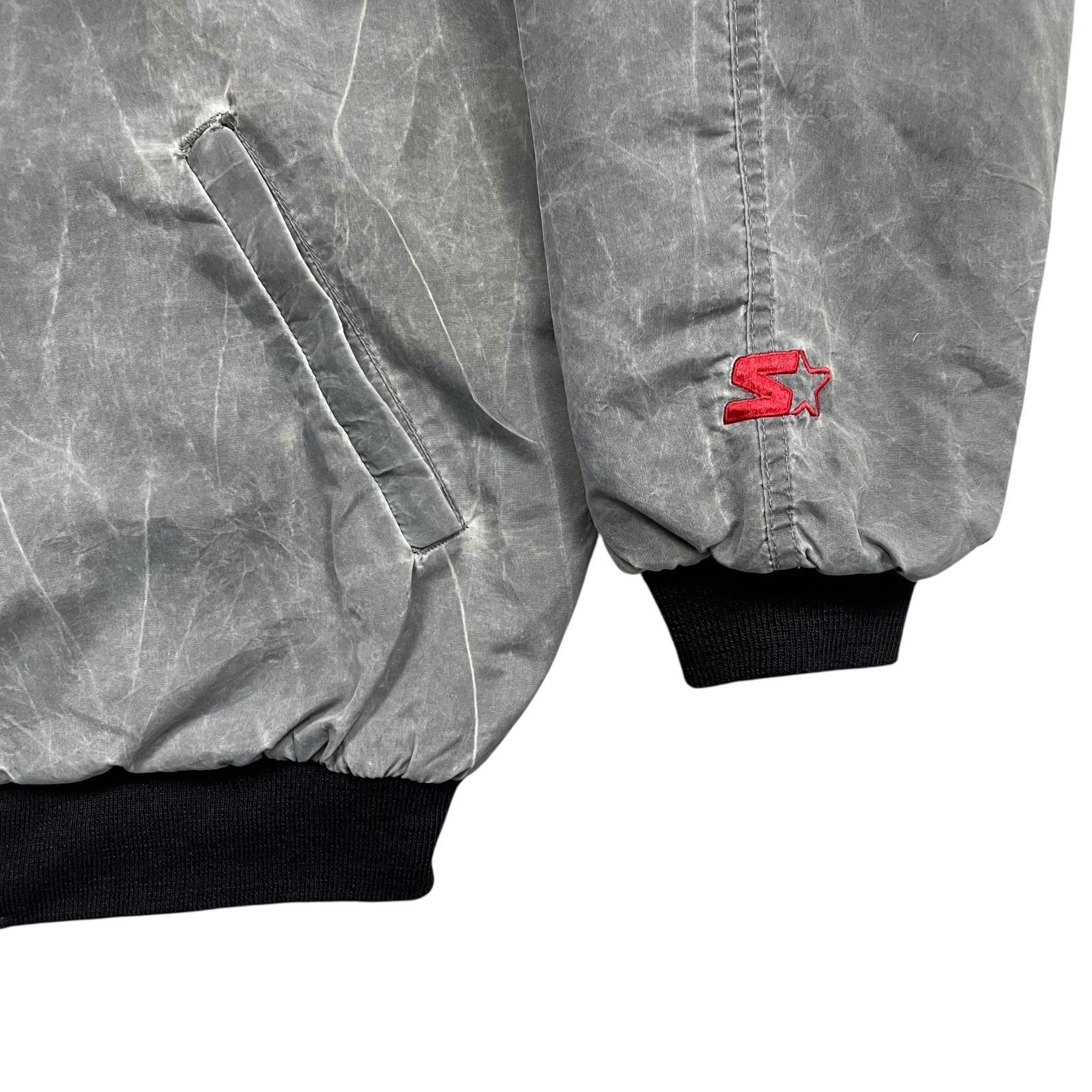 NHL × Starter × Vintage 90s CHICAGO BLACKHAWKS SATIN BOMBER JACKET STONEWASH ACID Size US L / EU 52-54 / 3 - 5 Thumbnail