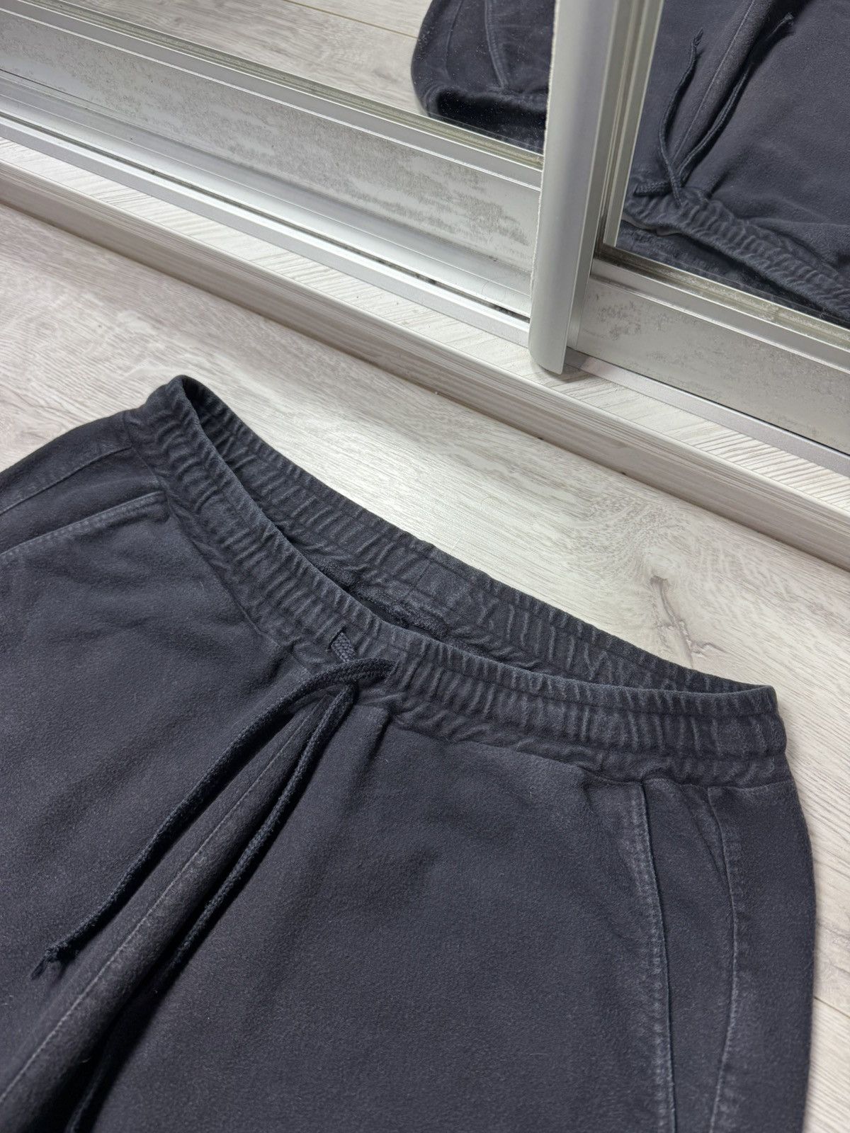 Universal Works Universal Works Oversized Jogger Pants Worn Washed Look Size US 32 / EU 48 - 8 Thumbnail