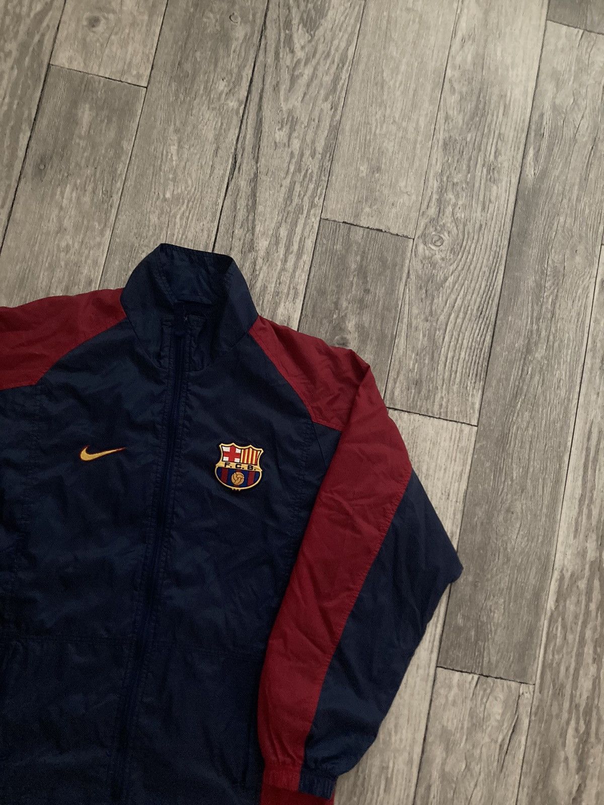 Nike × Vintage Vintage 90s nike fc Barcelona soccer football jacket M Size US M / EU 48-50 / 2 - 2 Thumbnail