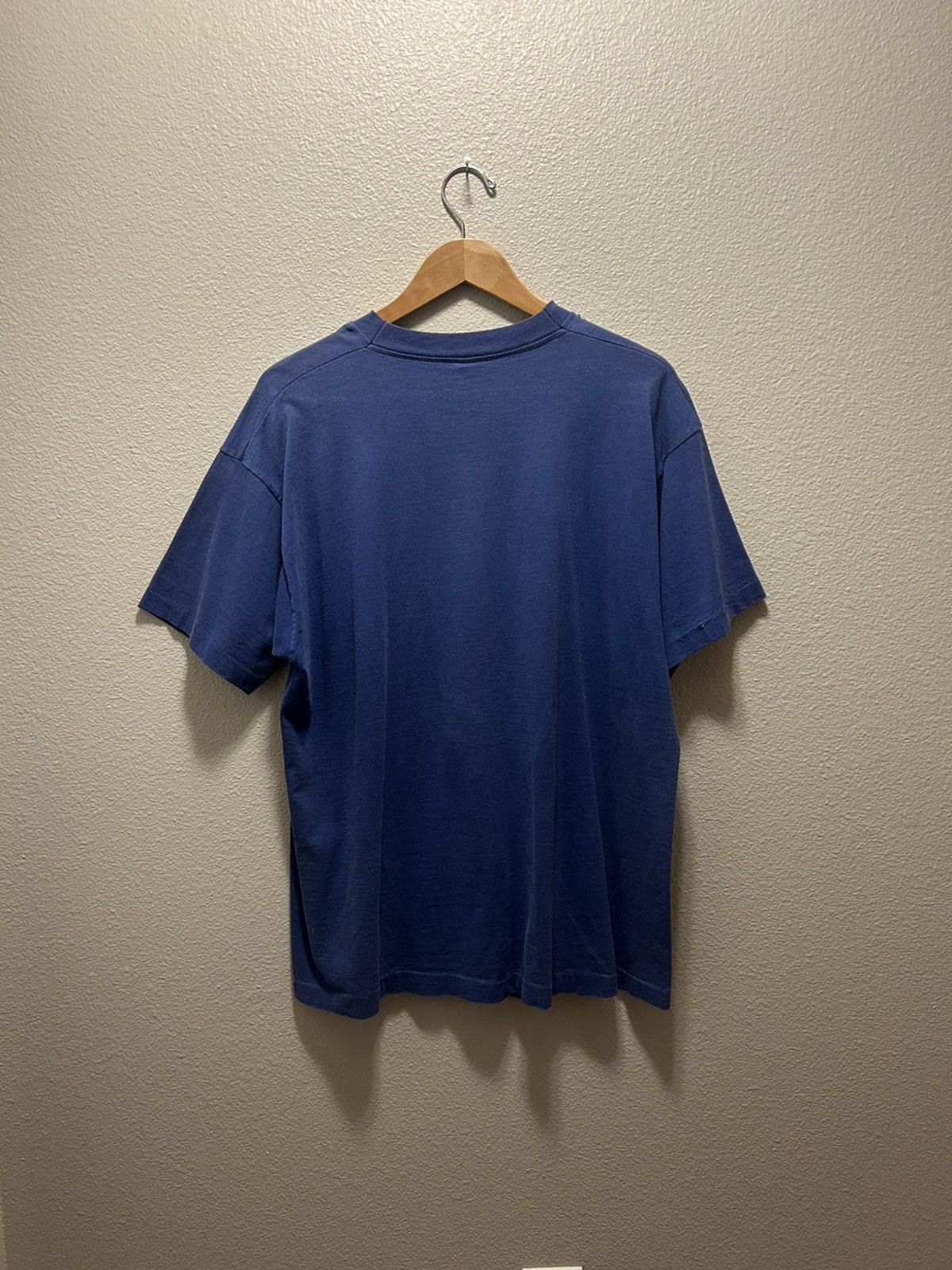 Vintage Vintage Mickey Mouse T-Shirt Size US XL / EU 56 / 4 - 2 Thumbnail
