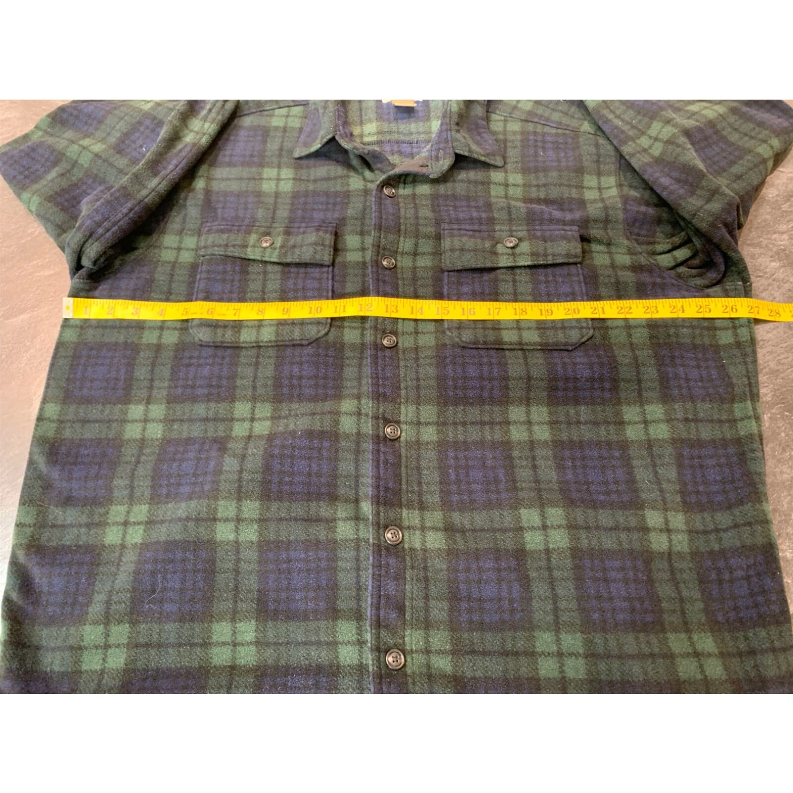 Vintage L.L. Bean Mens Long Sleeve Flannel Shirt Plaid Blue Green Button Up Adult Large Size US L / EU 52-54 / 3 - 7 Thumbnail