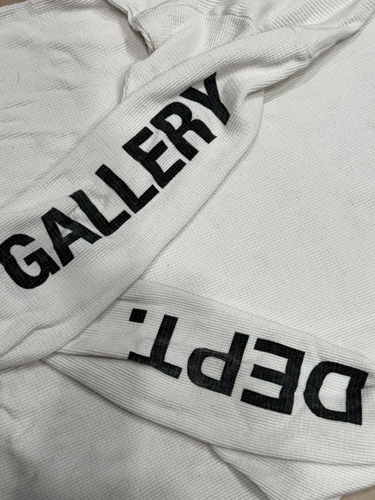 Gallery Dept. Gallery Dept Long Sleeve Thermal Shirt Size US XXL / EU 58 / 5 - 4 Thumbnail