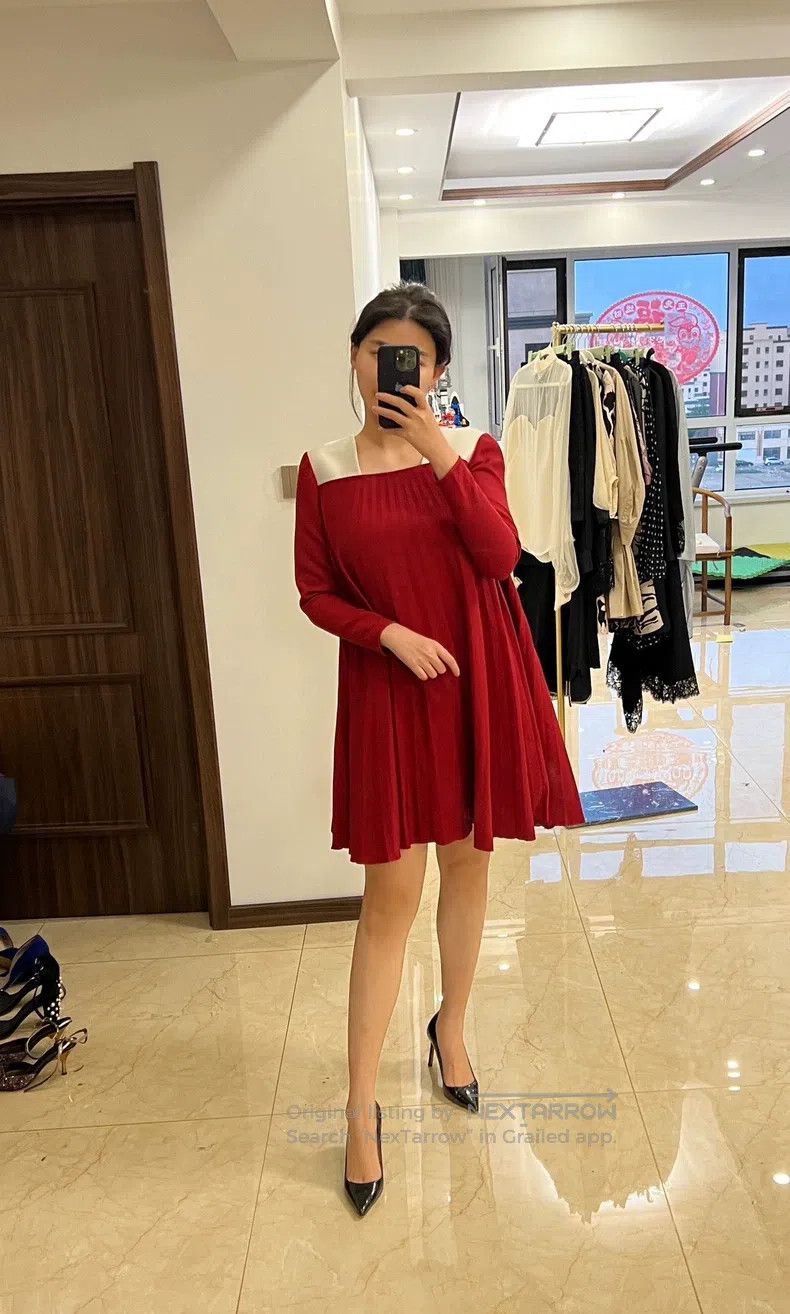 Valentino Valentino dress Size S / US 4 / IT 40 - 2 Thumbnail