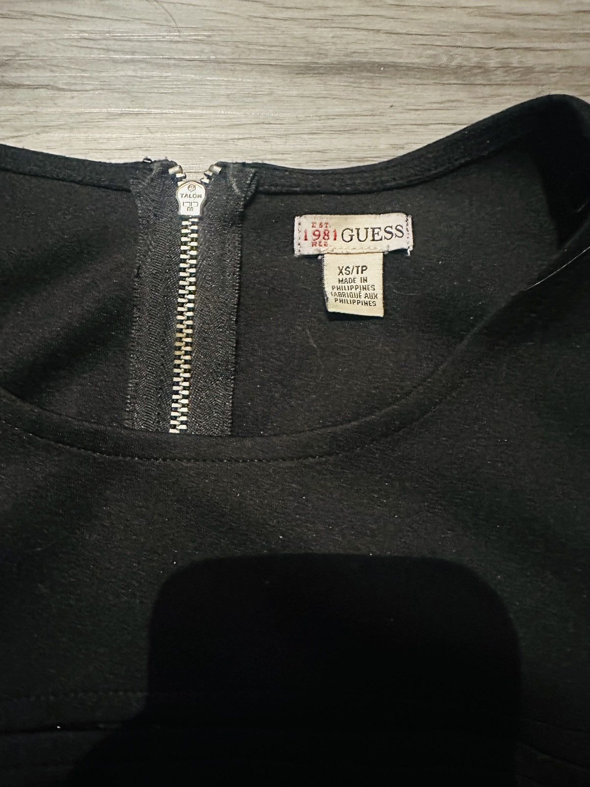 Guess Guess Black Zip Back Crop Top Size XS / US 0-2 / IT 36-38 - 2 Thumbnail