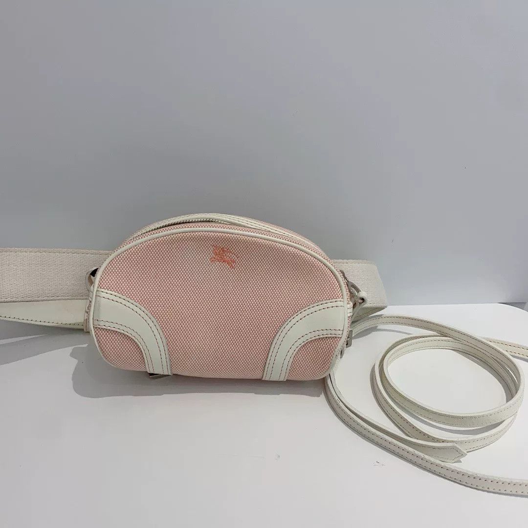 Burberry Pre-loved Bag Very good condition Size ONE SIZE - 1 Thumbnail