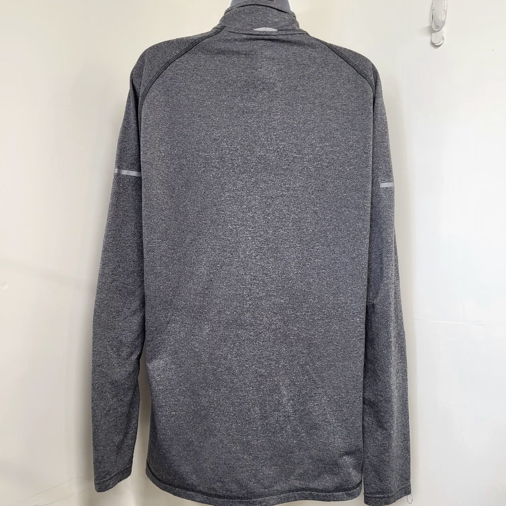 Adidas VINTAGE? No — Adidas Climalite 1/4 Zip Shirt Women's XL Gray Pullover Running Reflective... Size XL / US 12-14 / IT 48-50 - 6 Thumbnail