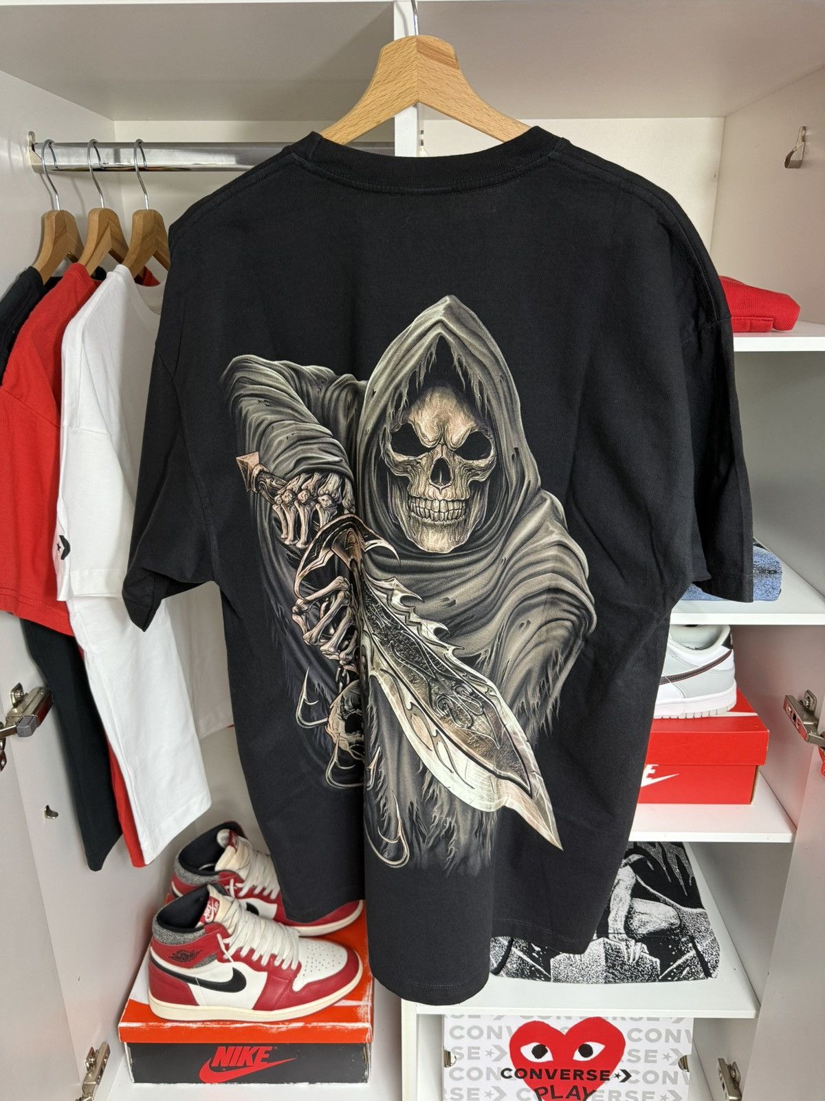 Vintage Vintage WILD Grim Reaper Graphic T-Shirt XL Gothic Y2K Tee Size US XL / EU 56 / 4 - 2 Thumbnail