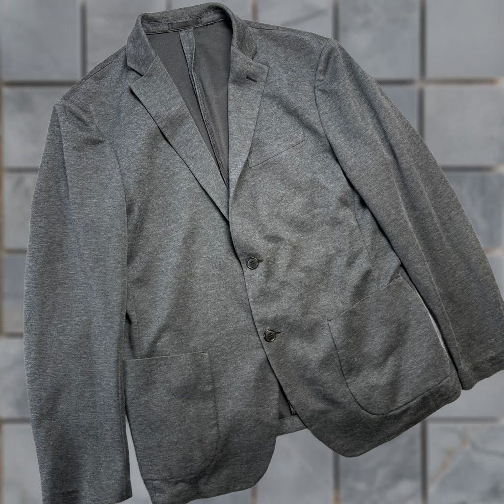 Uniqlo Uniqlo Blazer Mens M Slim Fit Knit Jacket Gray Notch Lapel 2-Button Front Single-Breasted Travel Casual Business Size 40R - 1 Thumbnail