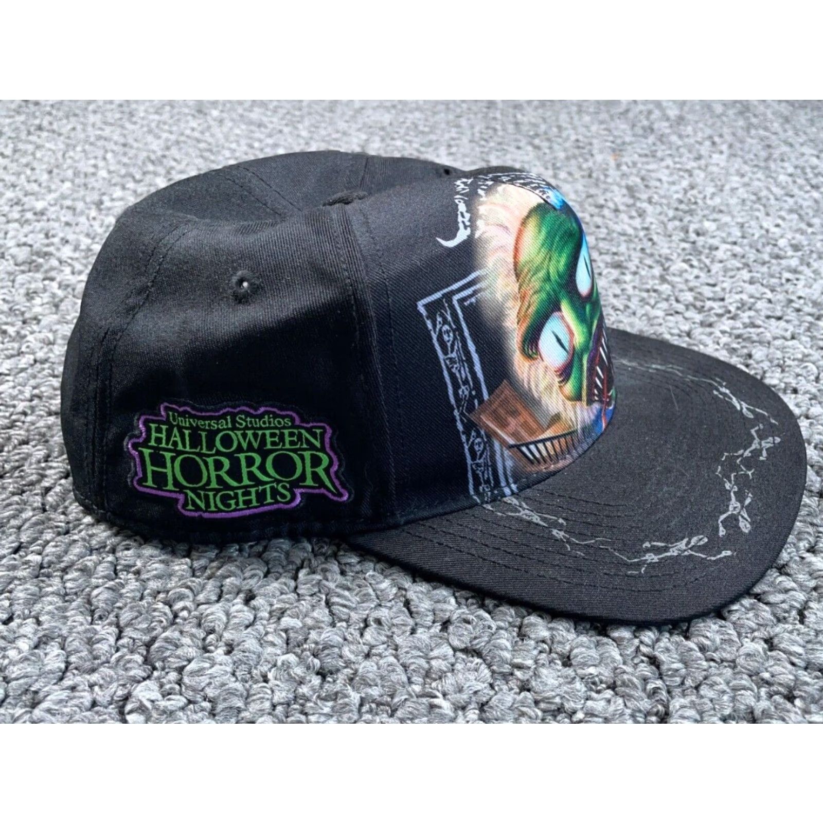 Vintage Universal Studios Beetlejuice Halloween Horror Nights Snapback Hat One Size Black Polyester Vintage Yes Size ONE SIZE - 2 Thumbnail