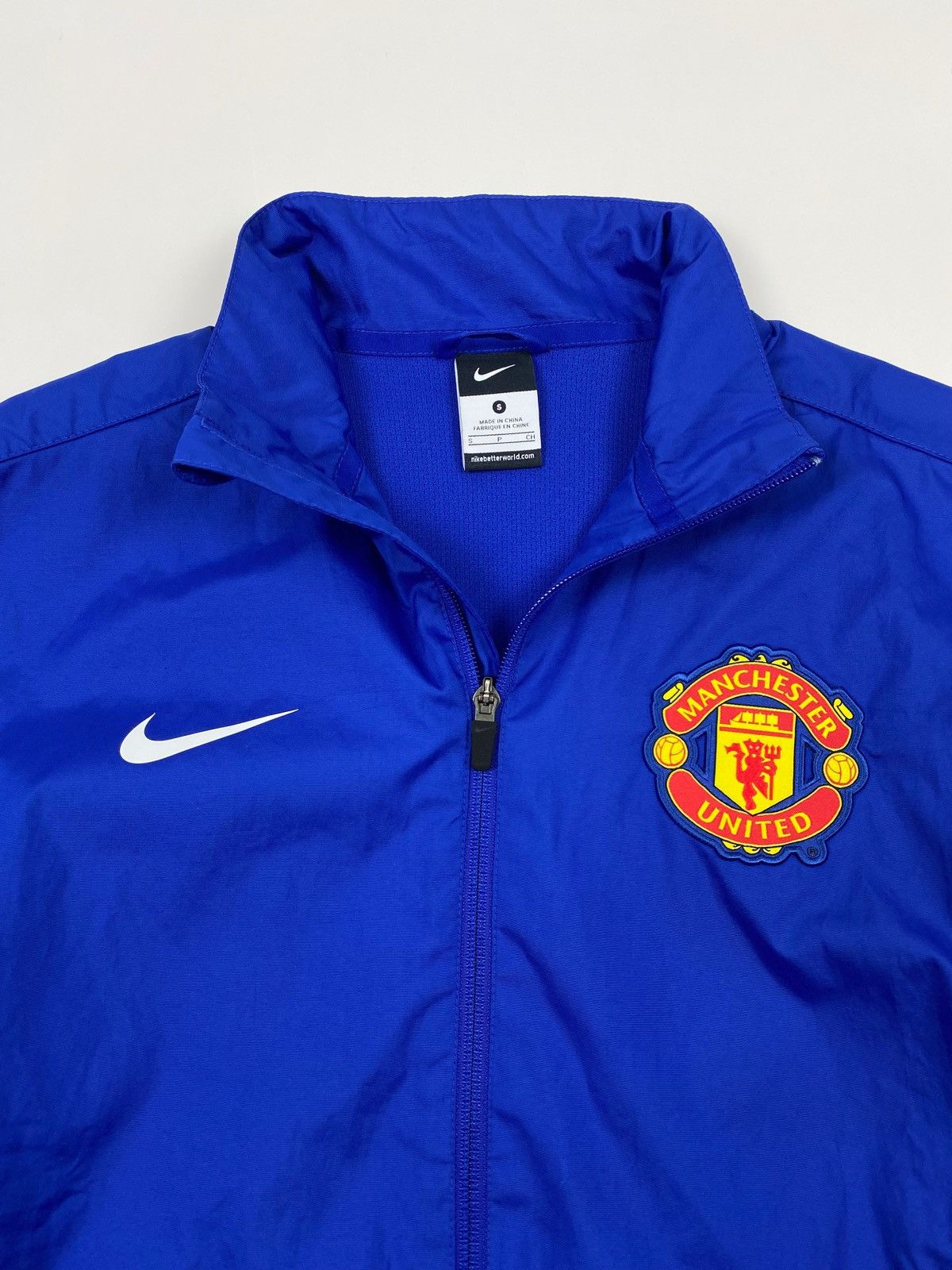 Nike 2011/2012 Manchester United Sideline Zip Up Track Jacket Size US S / EU 44-46 / 1 - 2 Thumbnail
