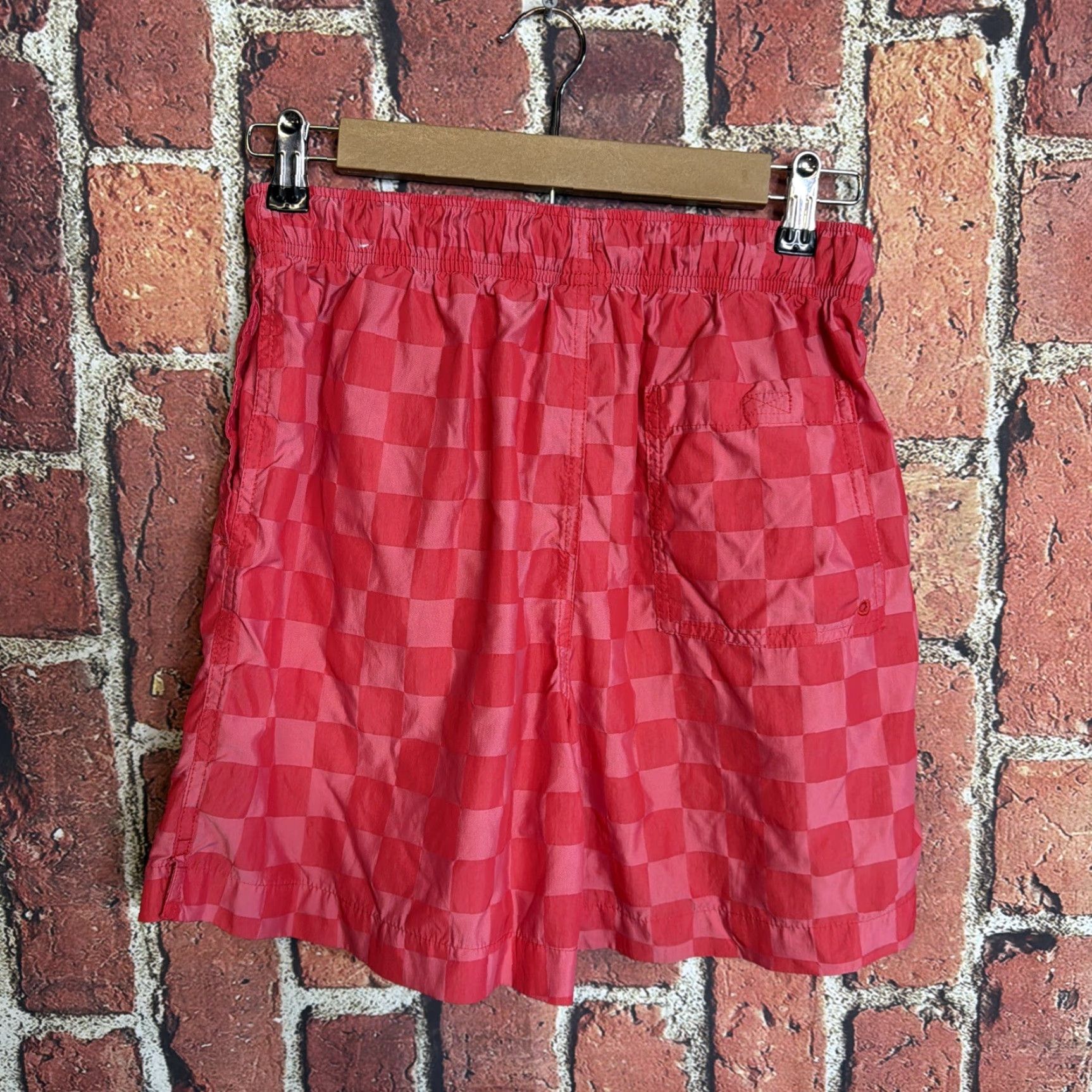 Nike Nike Club Mens S Red Checkered Nylon Embroidered Athletic Flow Shorts FN3098-657 Size US 29 - 4 Thumbnail