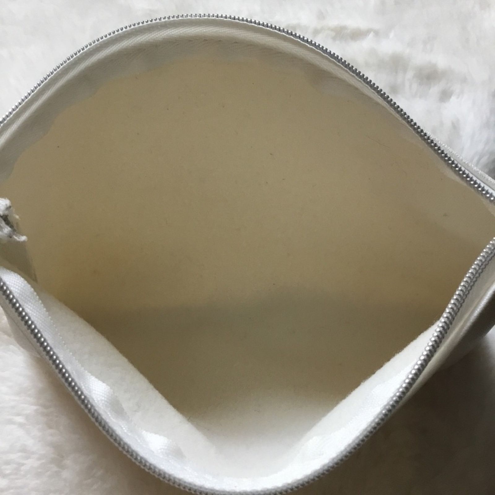 Other White Makeup Bag Size ONE SIZE - 5 Thumbnail