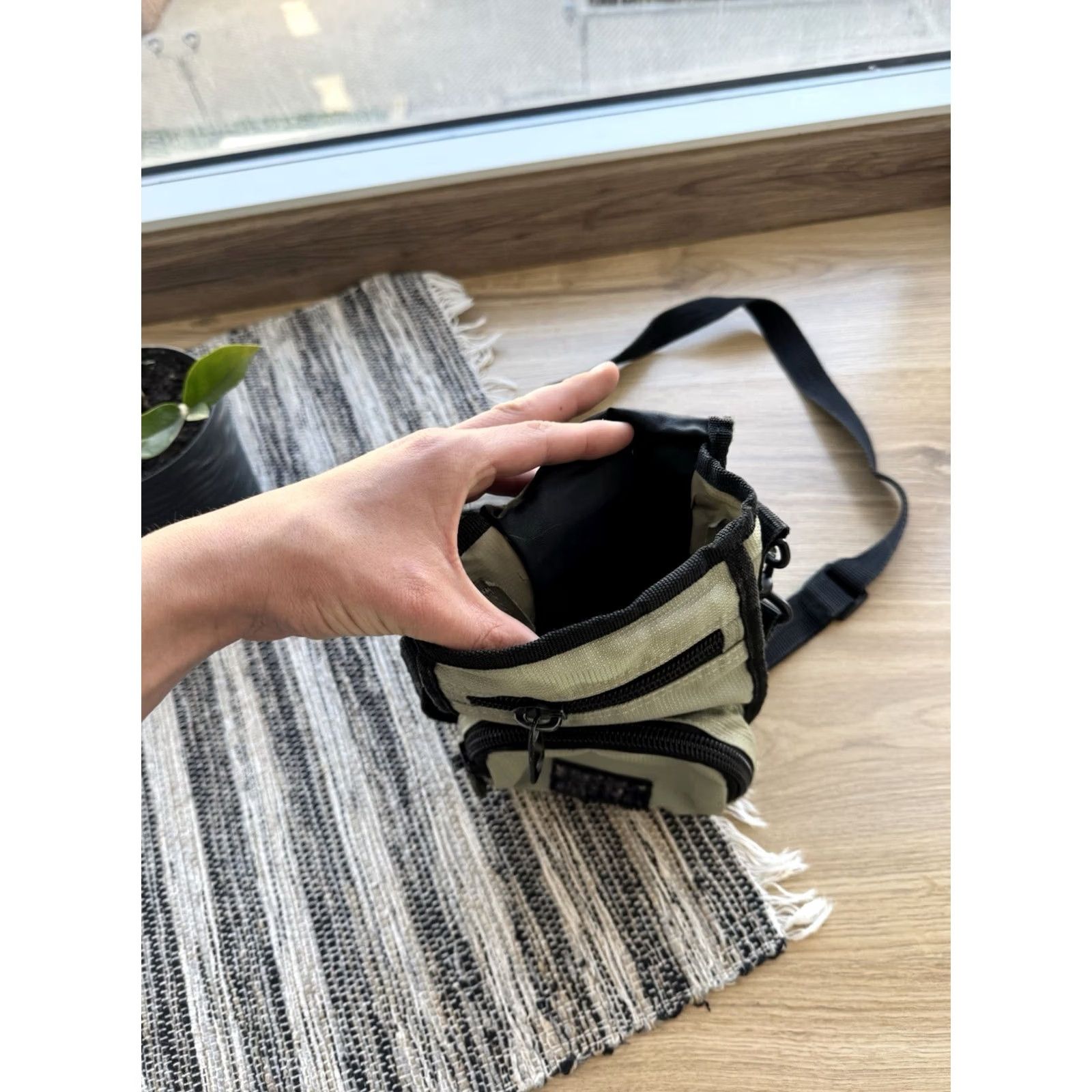 Diesel VINTAGE Diesel Shoulder Crosboddy Messenger Y2K 90s Mini Bag Green Small Mens Size ONE SIZE - 6 Thumbnail