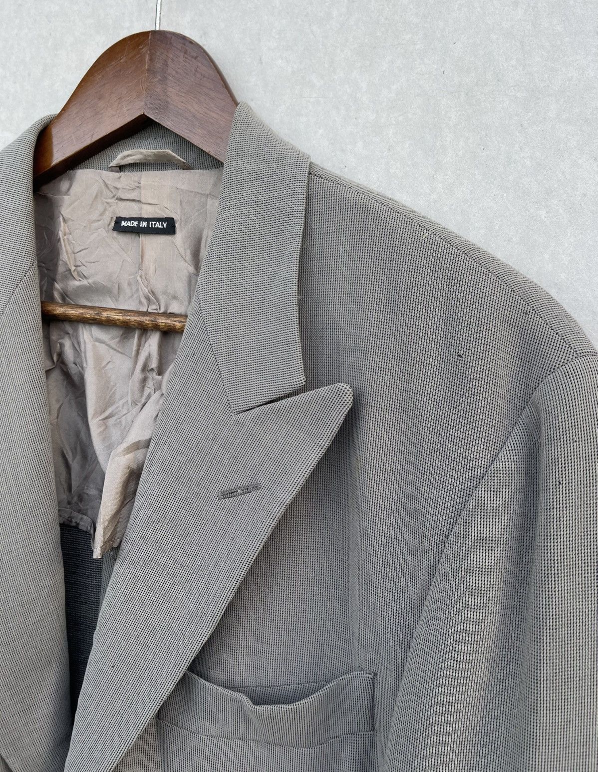 Giorgio Armani A/W 1998 GIORGIO ARMANI 3-BUTTON PEAK LAPEL WOOL SUIT/JACKET Size US M / EU 48-50 / 2 - 11 Thumbnail