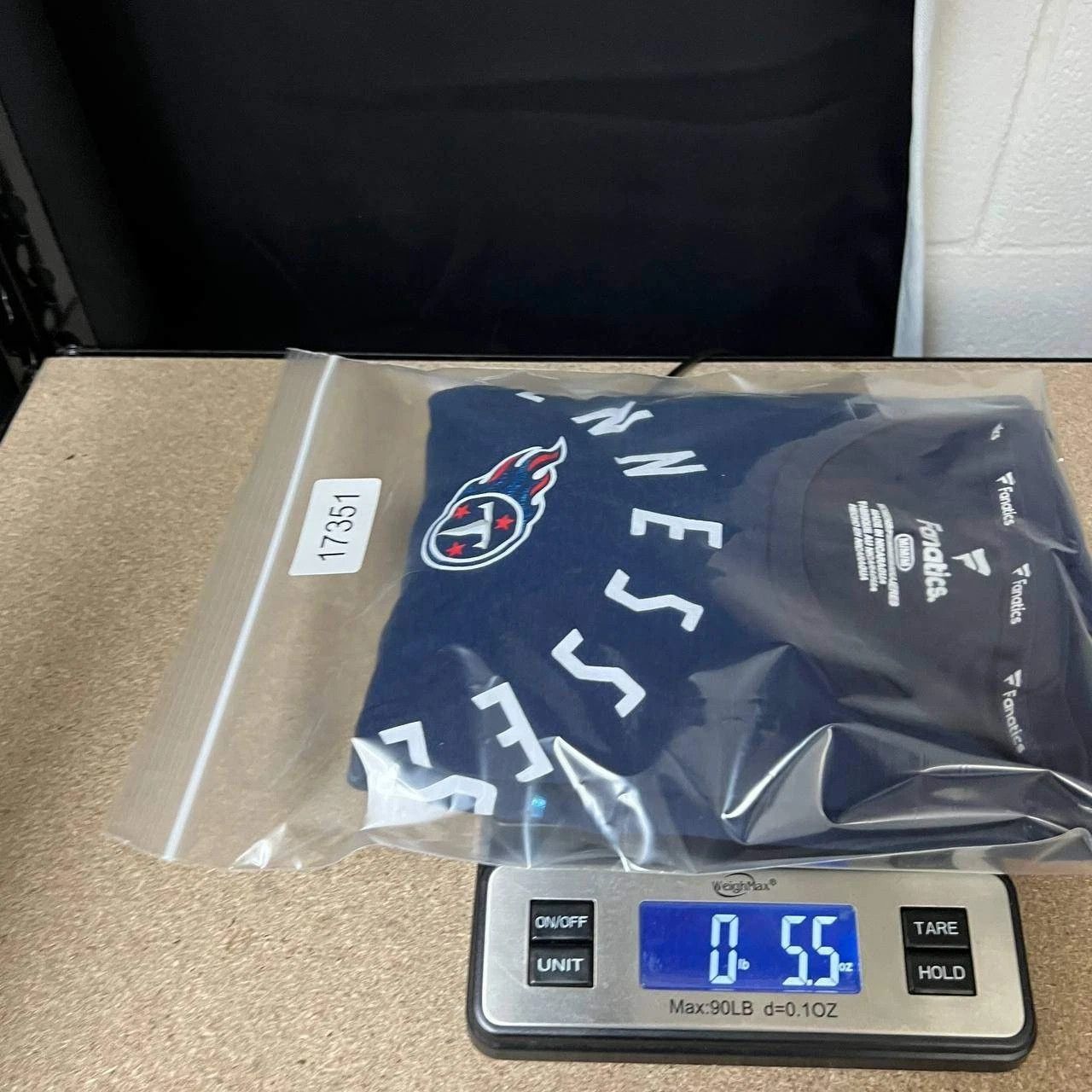 Other Tennessee Titans Shirt Women Blue Long Sleeve Crew Neck M Size M / US 6-8 / IT 42-44 - 7 Thumbnail