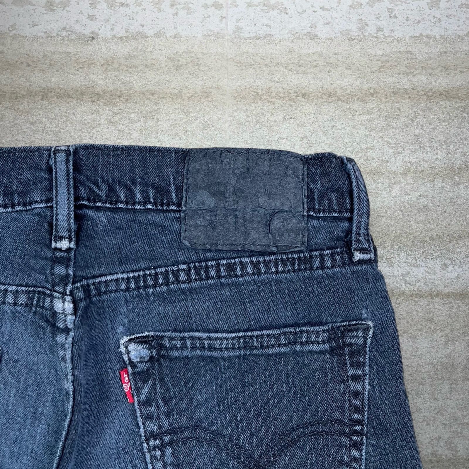 Levi's Vintage Y2K Levis 511 Jeans 29x32 Slim Dark Navy Blue Wash Size US 29 - 4 Thumbnail