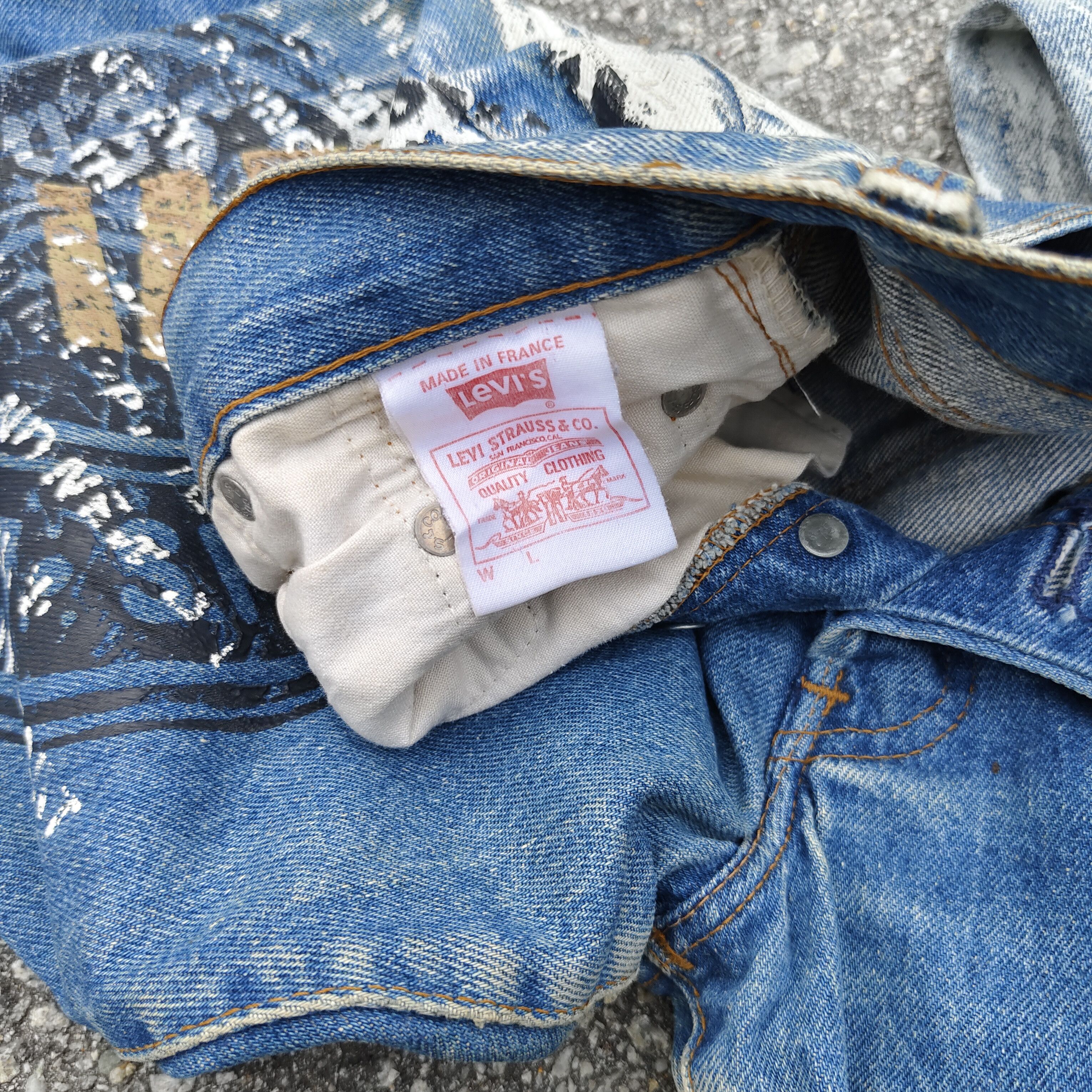 Levi's RARE 90s Levi's 501 Painted Logo Art Graffiti Limited Jean Size US 29 - 12 Thumbnail