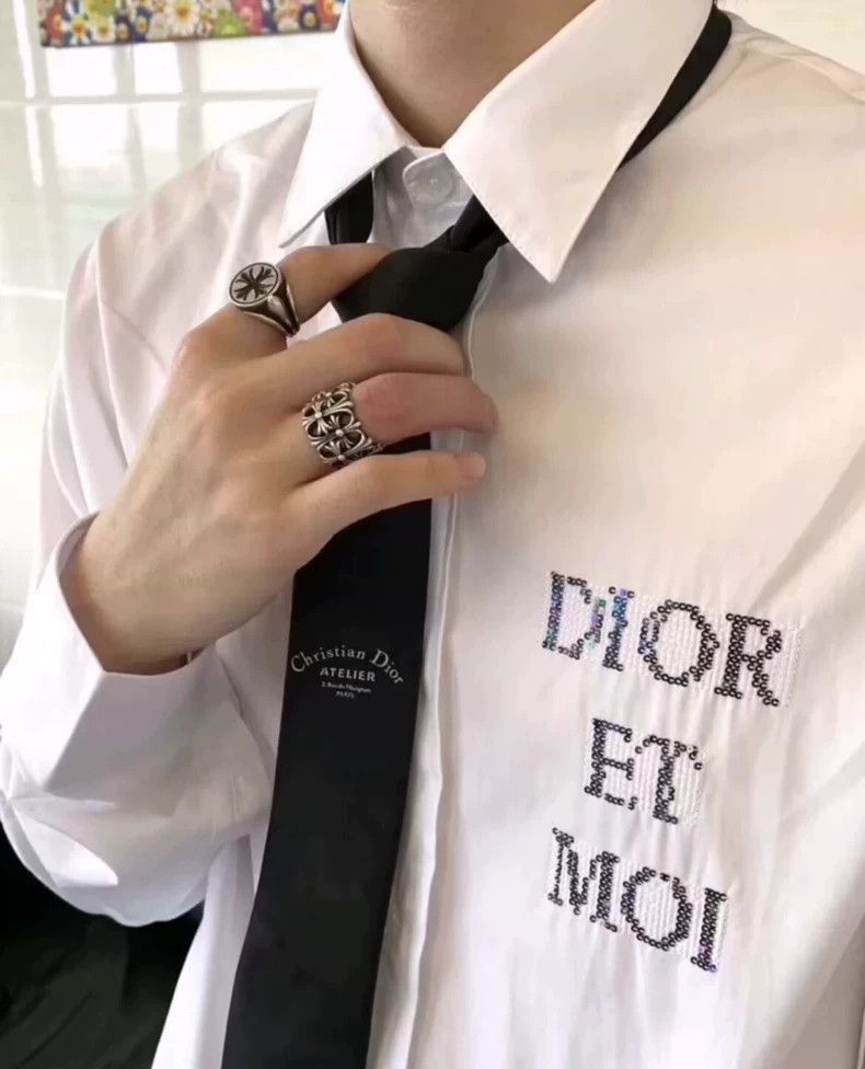 Dior Dior White logo sequin long-sleeved shirt 2501-Nextarrow Size US XXS / EU 40 - 9 Thumbnail