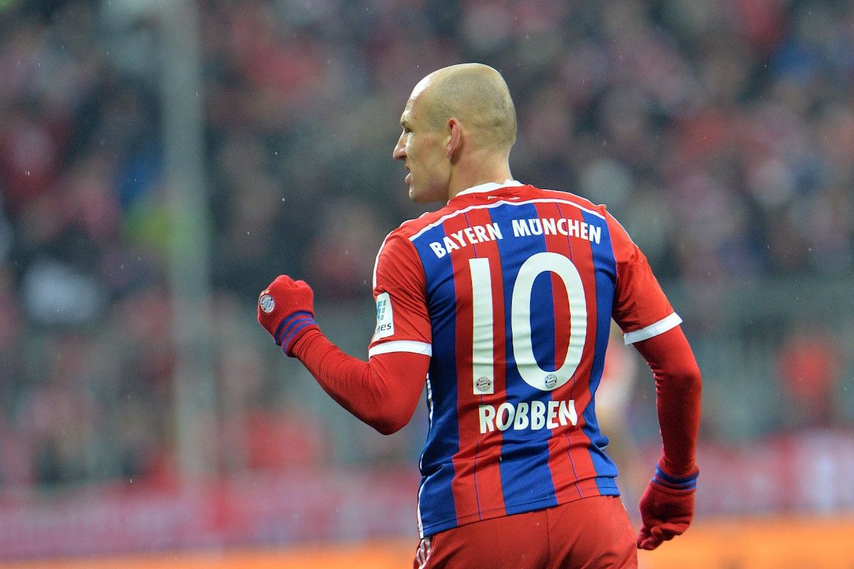 Vintage BAYERN ADIDAS 2014/2015 FOOTBALL HOME JERSEY #10 ROBBEN Size US M / EU 48-50 / 2 - 13 Thumbnail