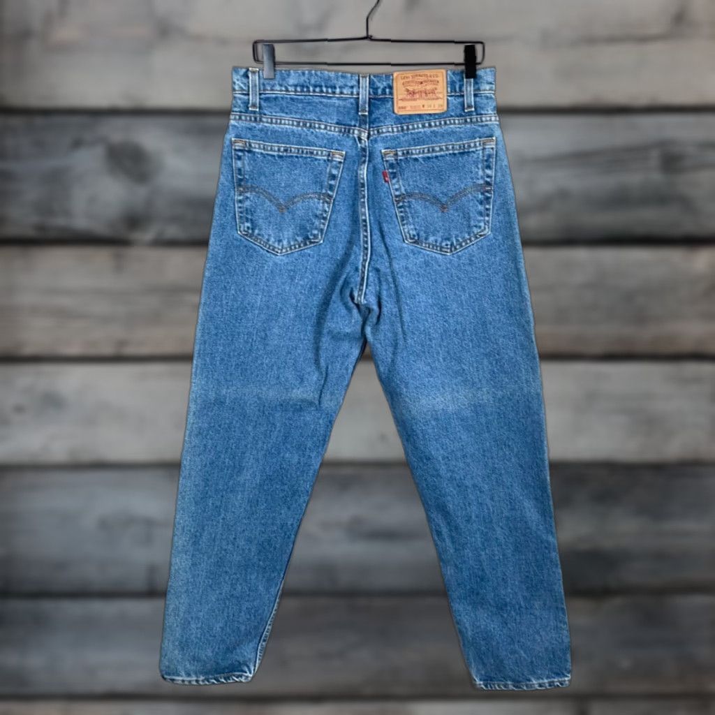VINTAGE Levi's 550 Relaxed Fit Tapered Leg Jeans 90s Men's 33 x 29