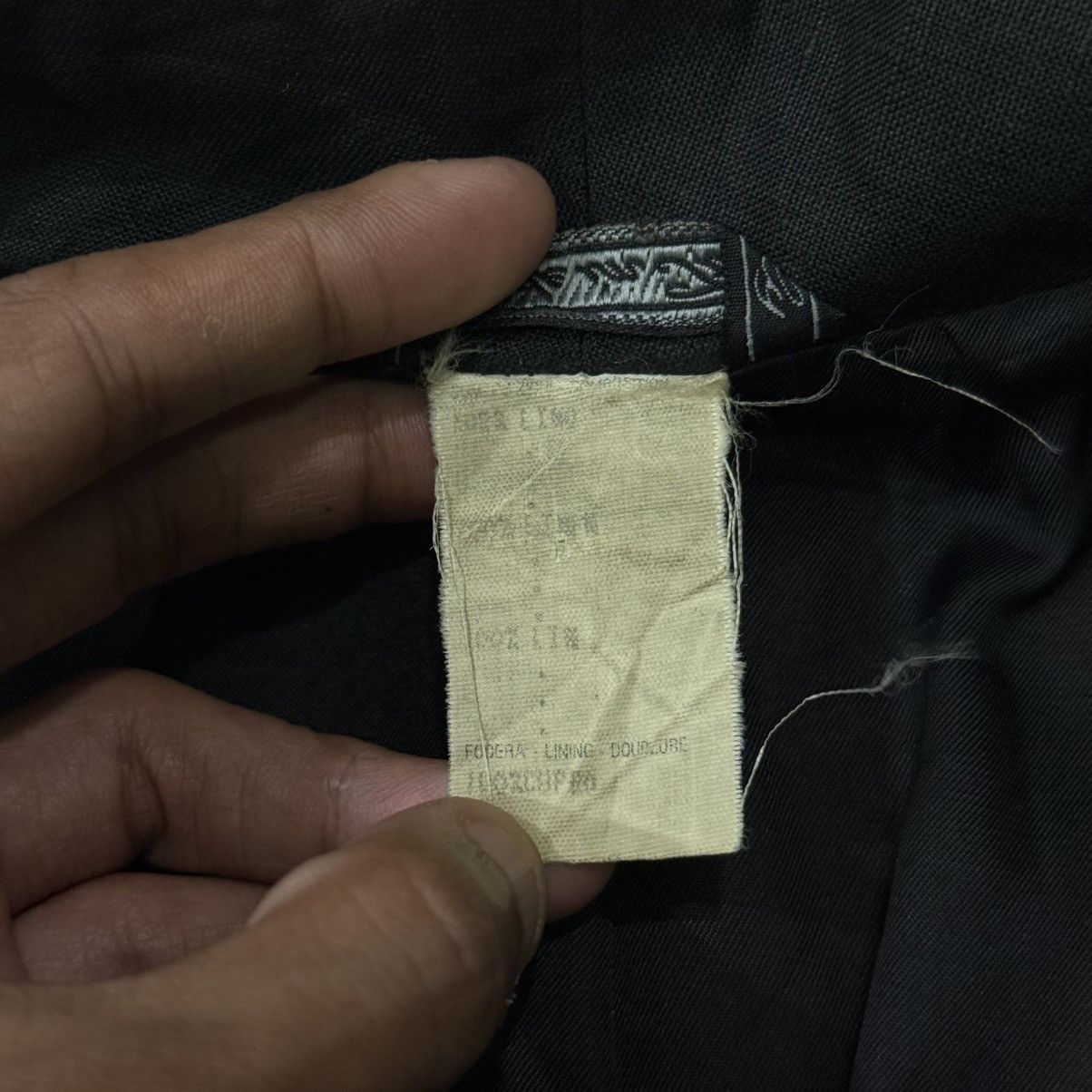 Versace Vintage 80’s Gianni Versace Seditionaries Button Jacket Size US L / EU 52-54 / 3 - 20 Thumbnail