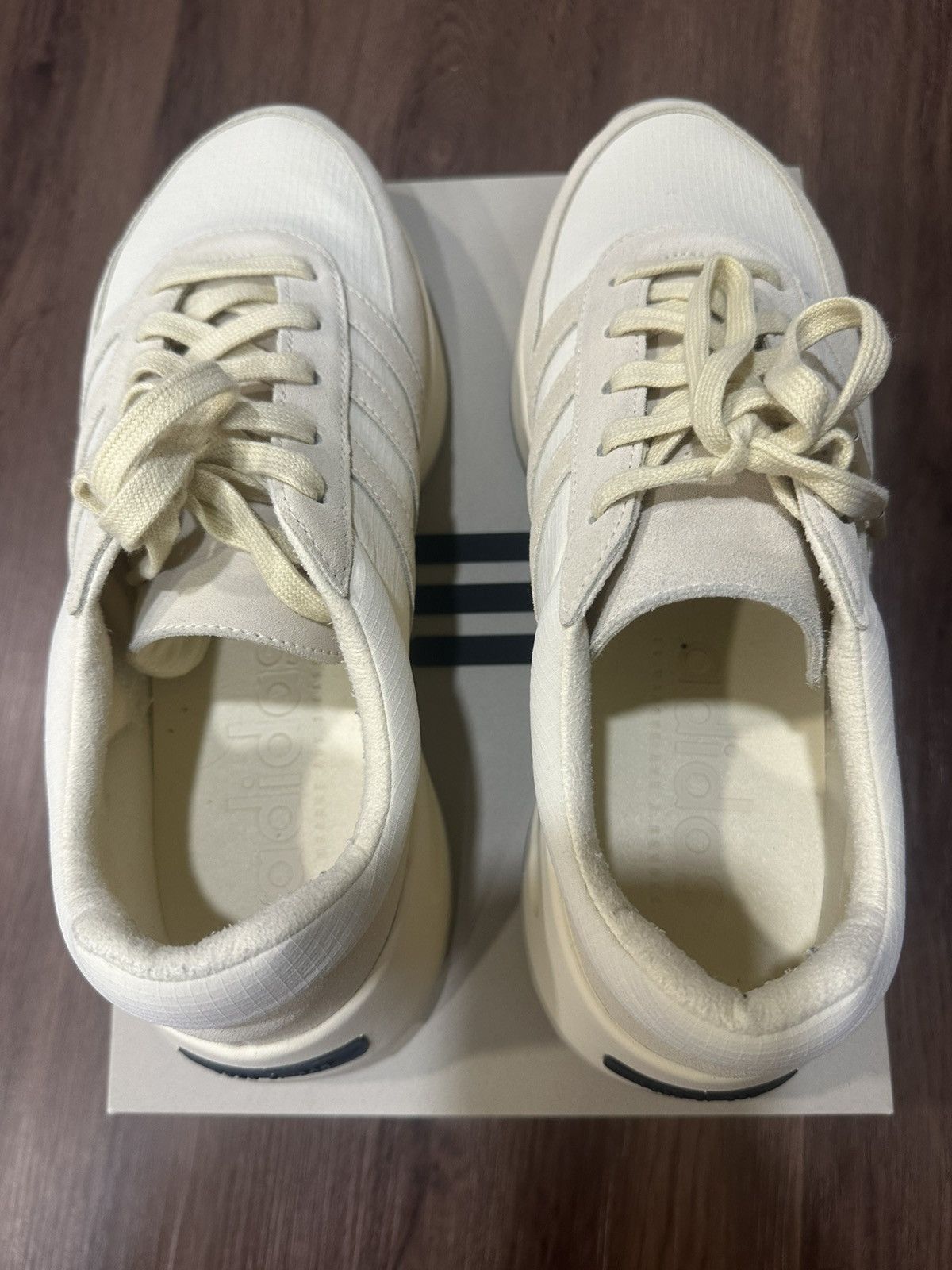 Adidas × Fear of God Fear of God Has Pale Yellow Los Angeles Runner Size US 9.5 / EU 42-43 - 5 Thumbnail