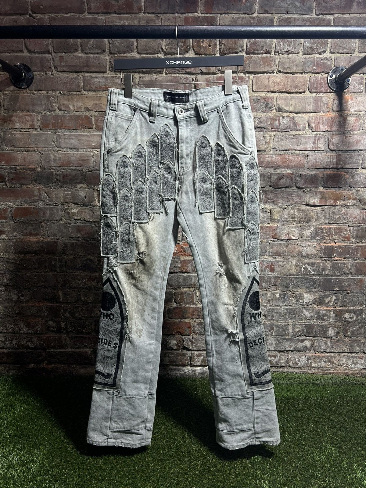 Who Decides War Who Decides War Patched Arch Embroidered Jeans Size US 28 / EU 44 - 1 Thumbnail