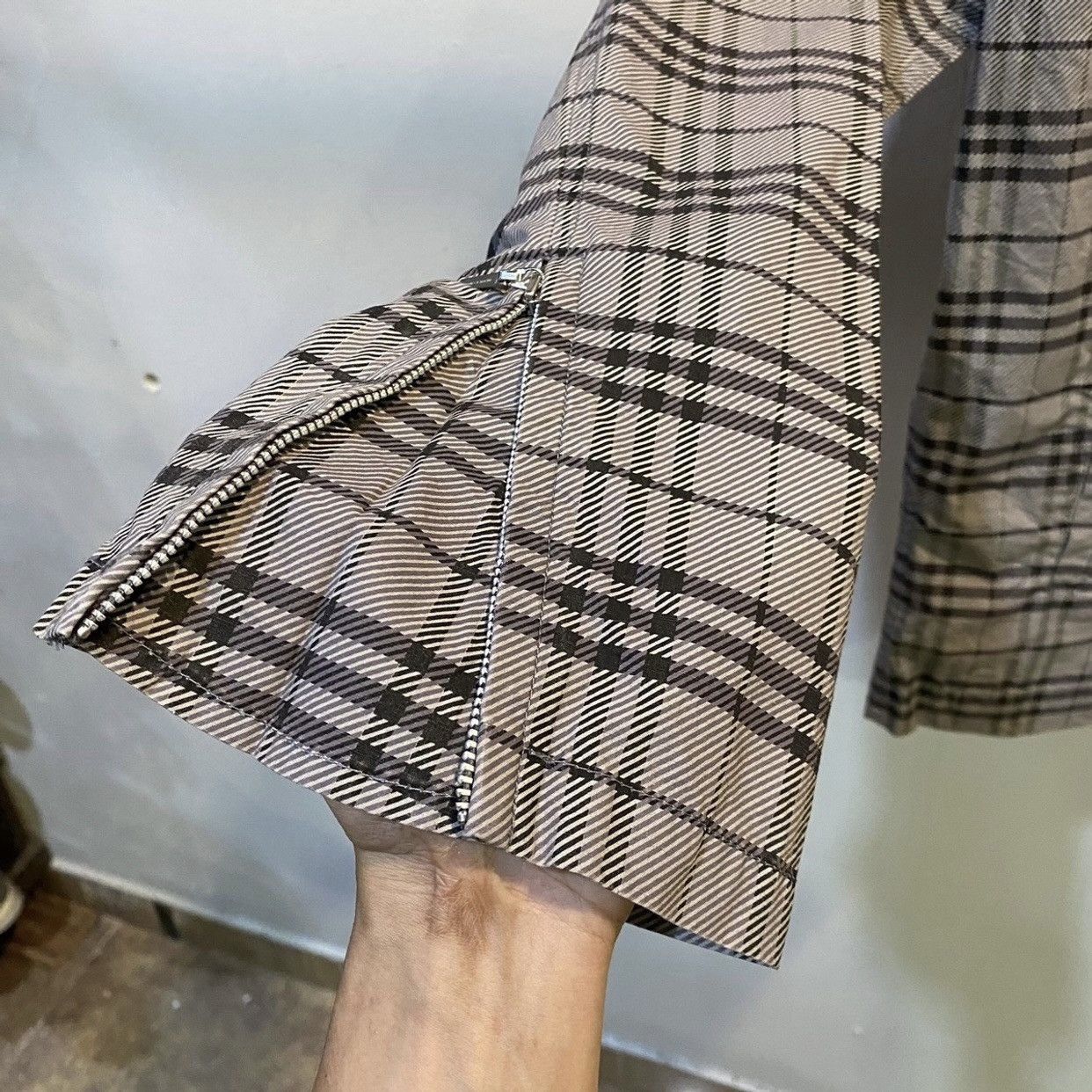 Burberry 🔥Burberry London Blue Label Nova Check Snap Button Jackets Size US L / EU 52-54 / 3 - 11 Thumbnail