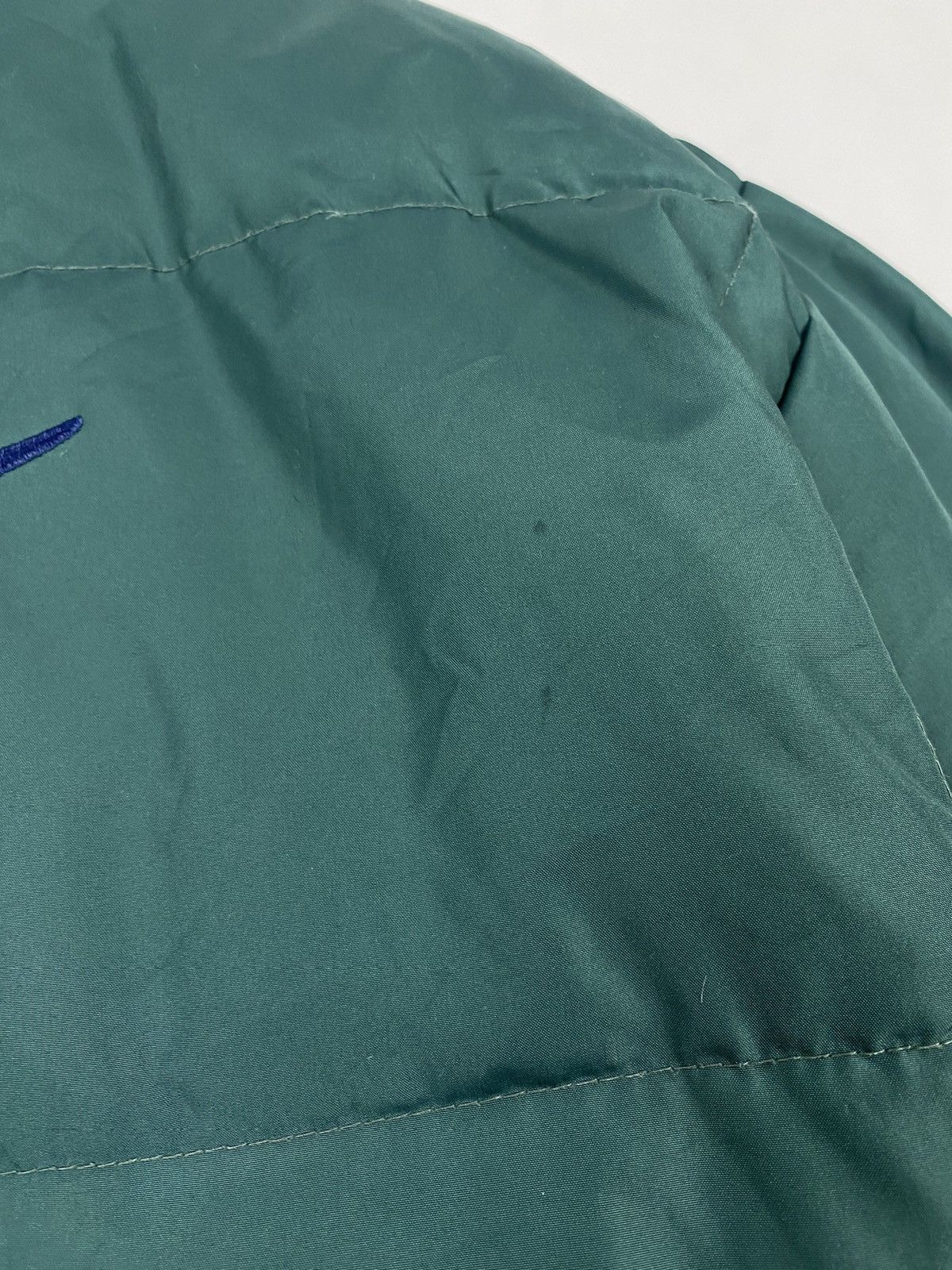 Vintage 1990’s Vintage Nike Big Swoosh Puffer Jacket Size US L / EU 52-54 / 3 - 4 Thumbnail