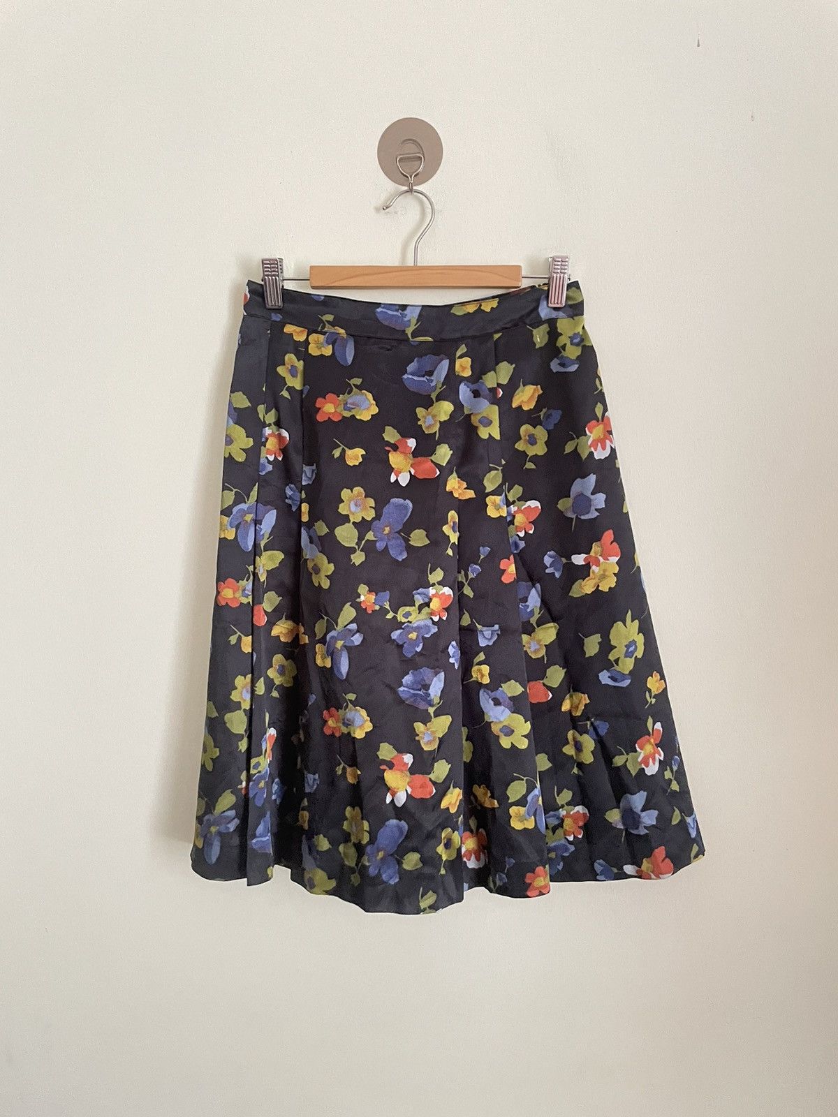 agnes b. Agnes B. Flowery Skirts Size 27" / US 4 / IT 40 - 1 Thumbnail