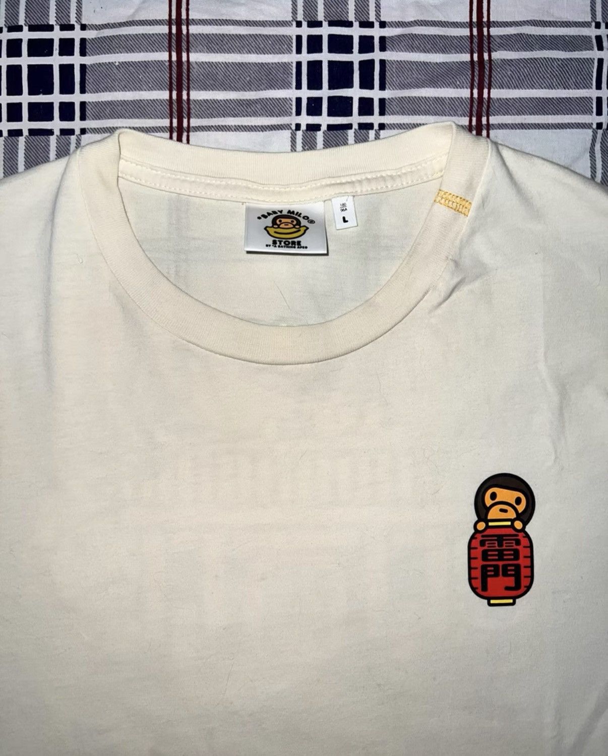 Bape BAPE OG Nigo era, off-white short-sleeve tee Size US L / EU 52-54 / 3 - 2 Thumbnail
