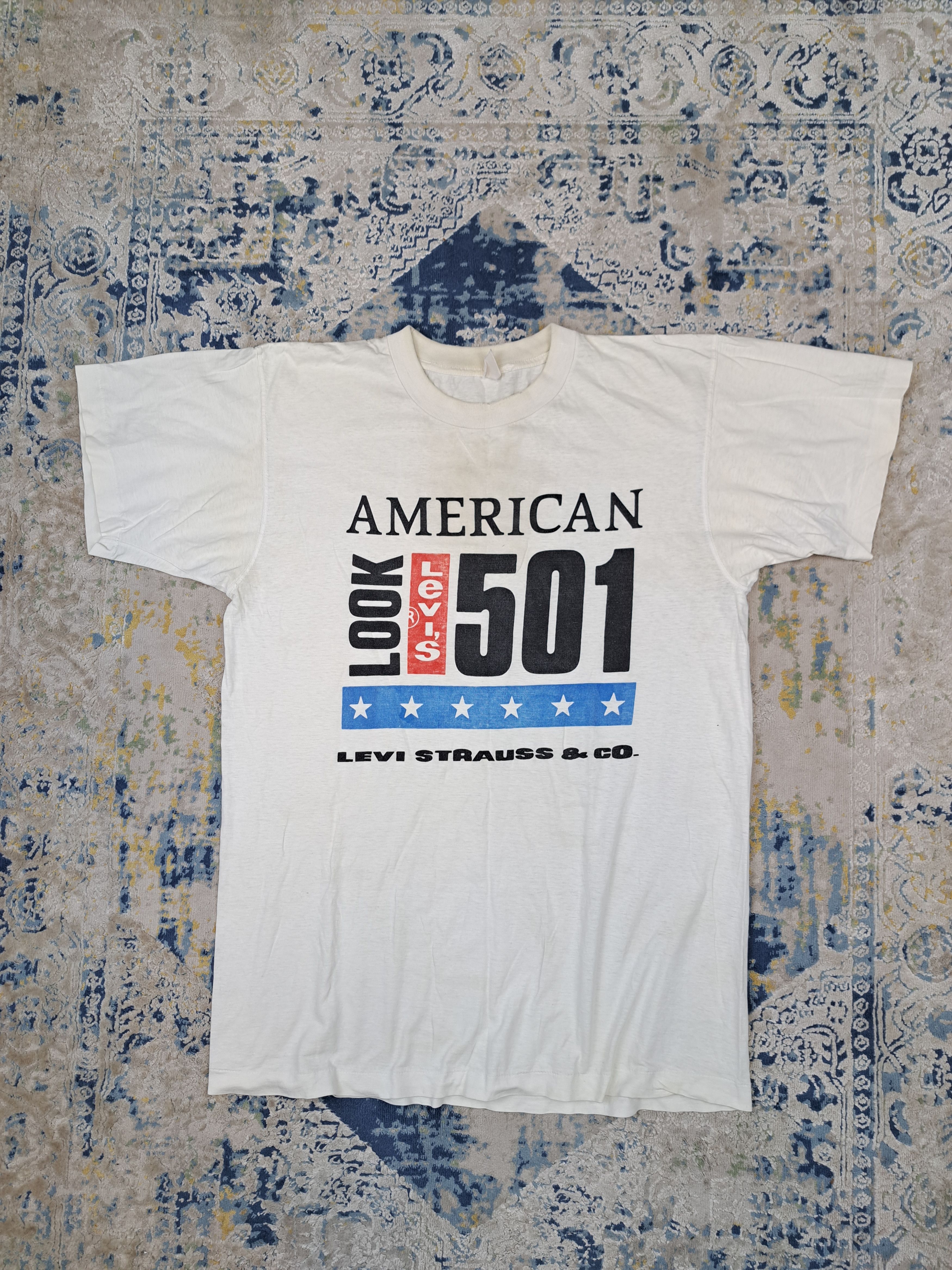 Vintage Vintage 90s Single Stitch Levis 501 Promo Thrashed Tee Size US L / EU 52-54 / 3 - 1 Thumbnail