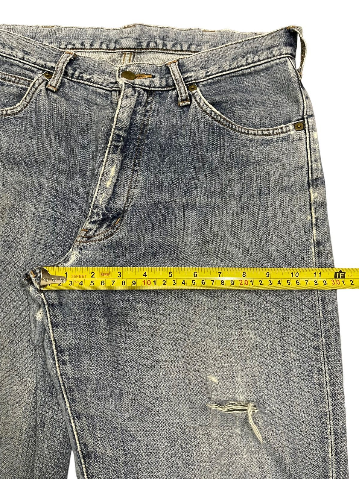 Wrangler Vintage Wrangler Classic Blue Wash Distressed Baggy Jeans Size US 32 / EU 48 - 12 Thumbnail