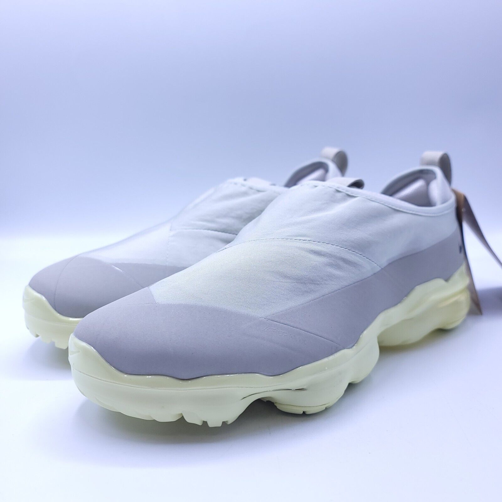 Nike Nike Air Vapormax Moc Roam Shoe Men Size 9.5 DZ7273-100 Gray Size US 9.5 / EU 42-43 - 1 Thumbnail