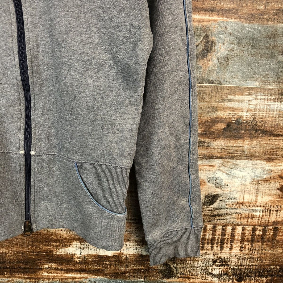 Nike Nike vintage sportwear Grey sweater Sweatshirt #A1573 Size S / US 4 / IT 40 - 8 Thumbnail