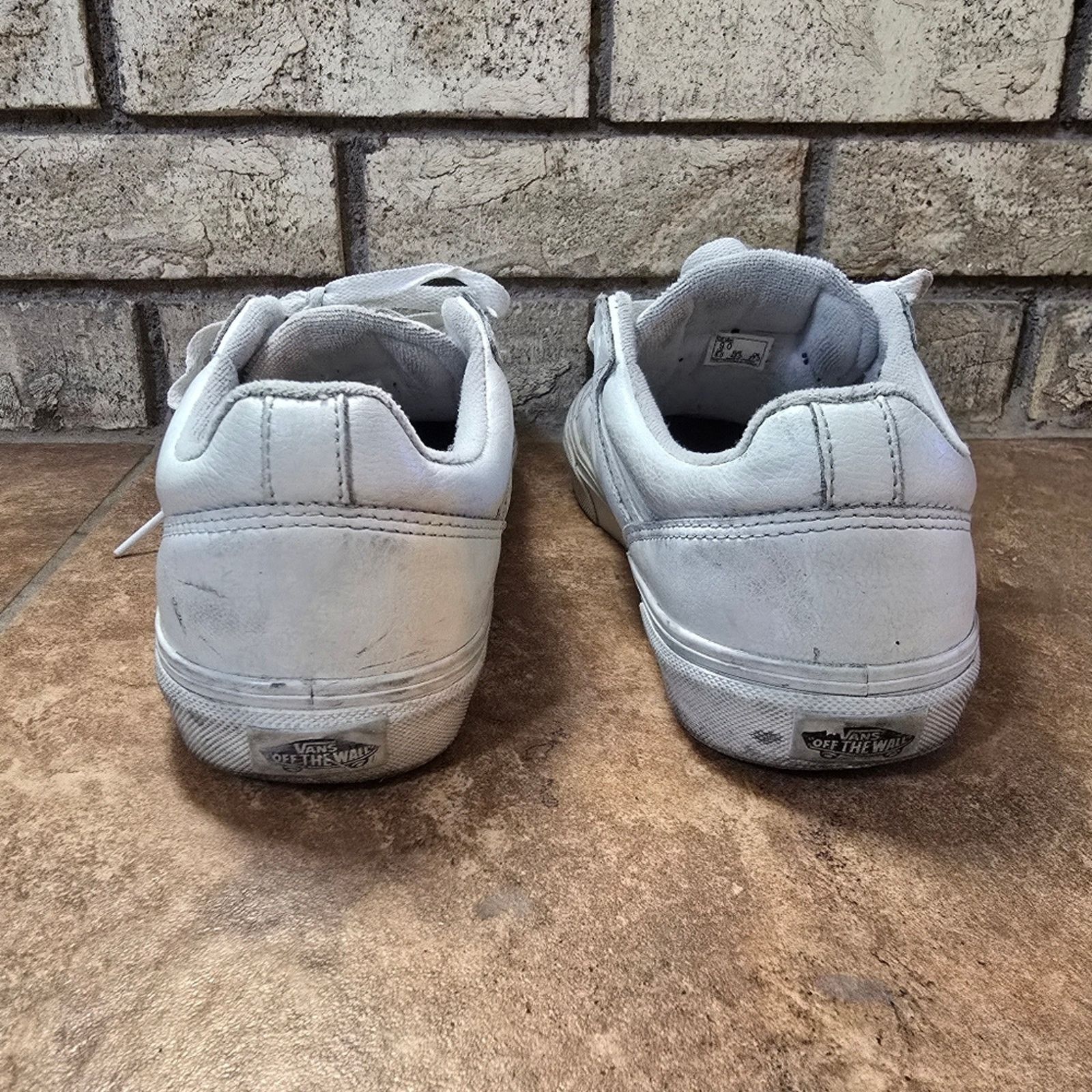 Vans White Classic | VANS | Low Top Sneaks Size US 9 / EU 42 - 4 Thumbnail