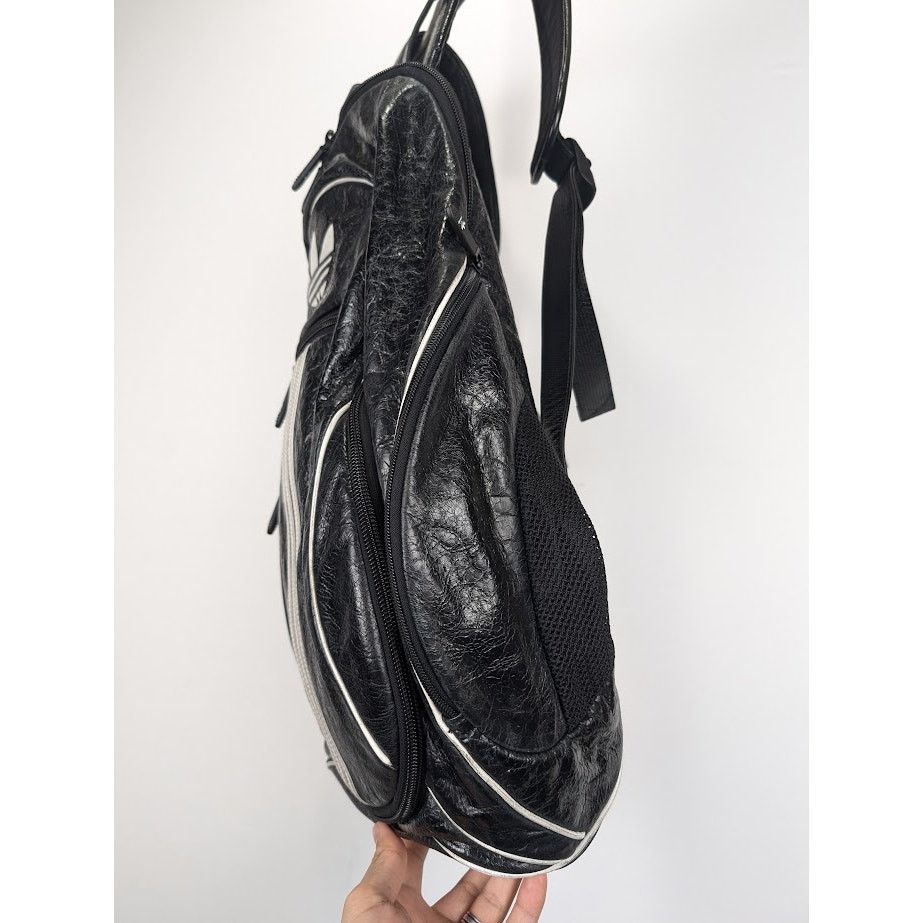 Adidas × Balenciaga o1rshd1 Q:2 /Size:L /Aged Arena Lamb Tonal Backpack in Black Size ONE SIZE - 5 Thumbnail