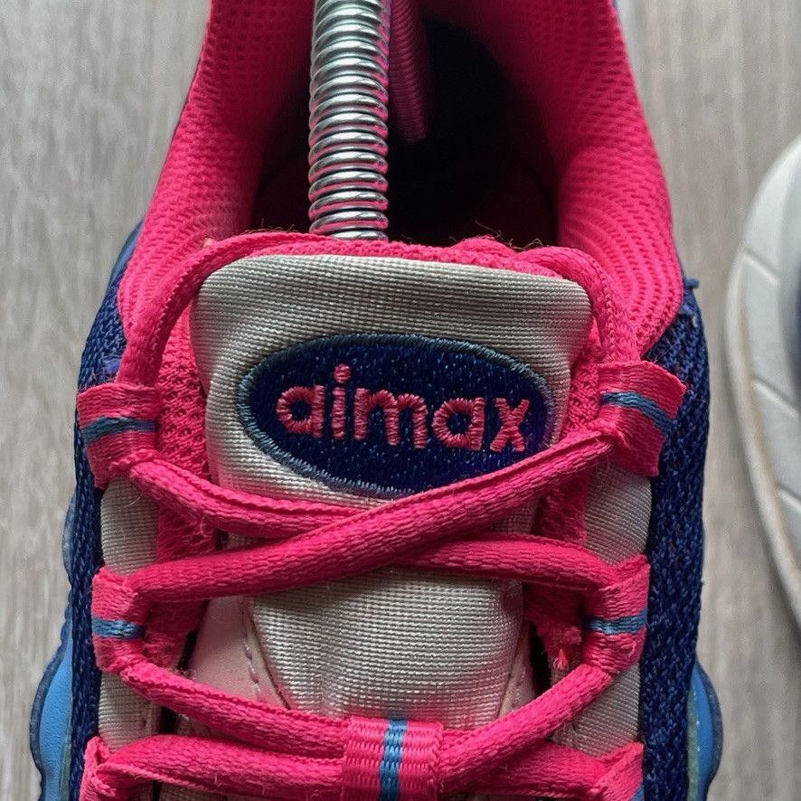 Nike NIKE • Air Max '95 LE GS "Deep Royal/Hyper Pink" (6M) Size US 6 / EU 39 - 8 Thumbnail