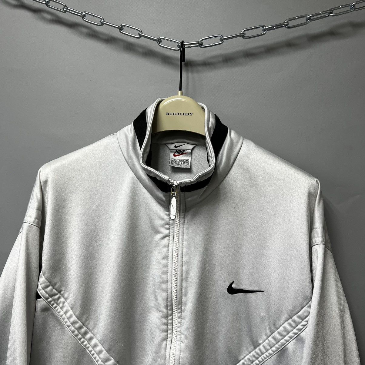 Nike × Vintage Vintage Nike Y2K Track Top Jacket Big Logo Swoosh Size US L / EU 52-54 / 3 - 7 Thumbnail